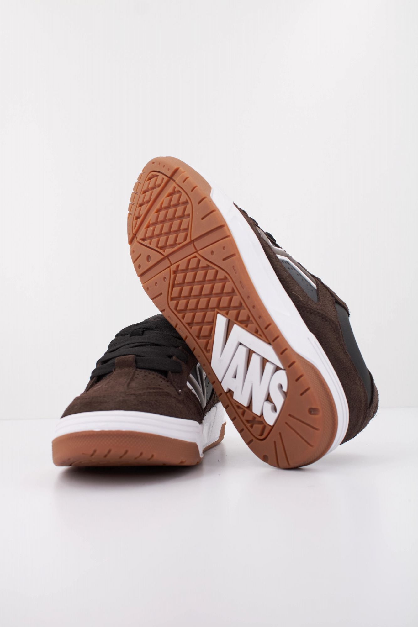 VANS UPLAND VARS en color MARRON (5)