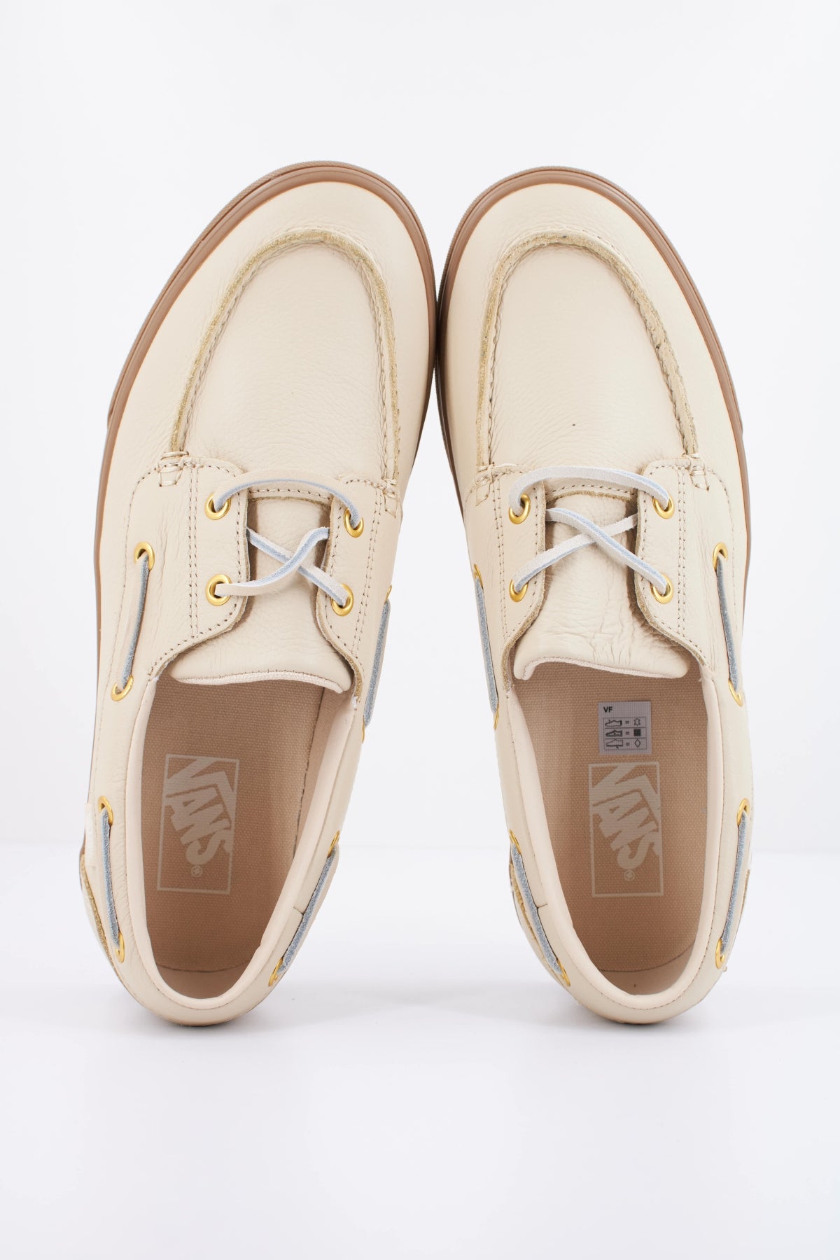 VANS EYELET BOAT en color BEIS (3)
