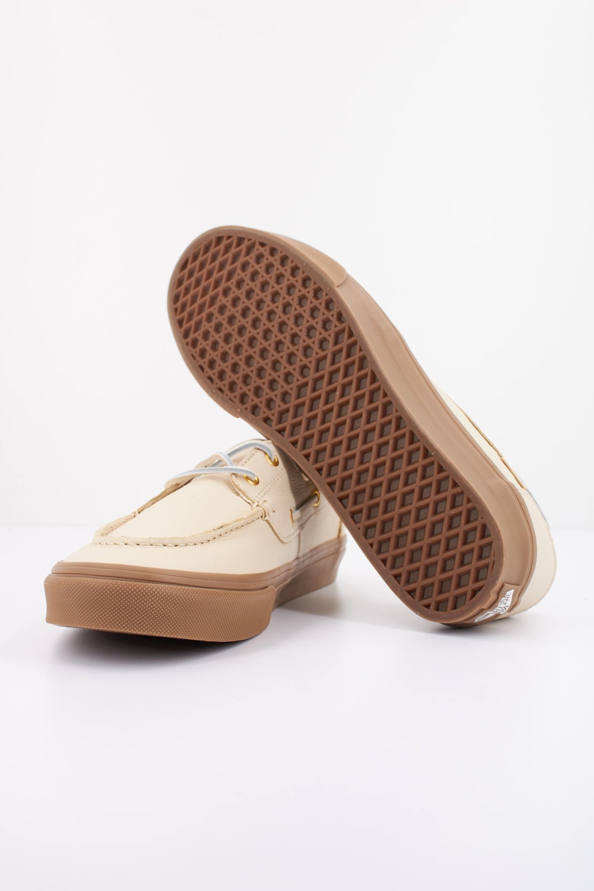 VANS EYELET BOAT en color BEIS (5)