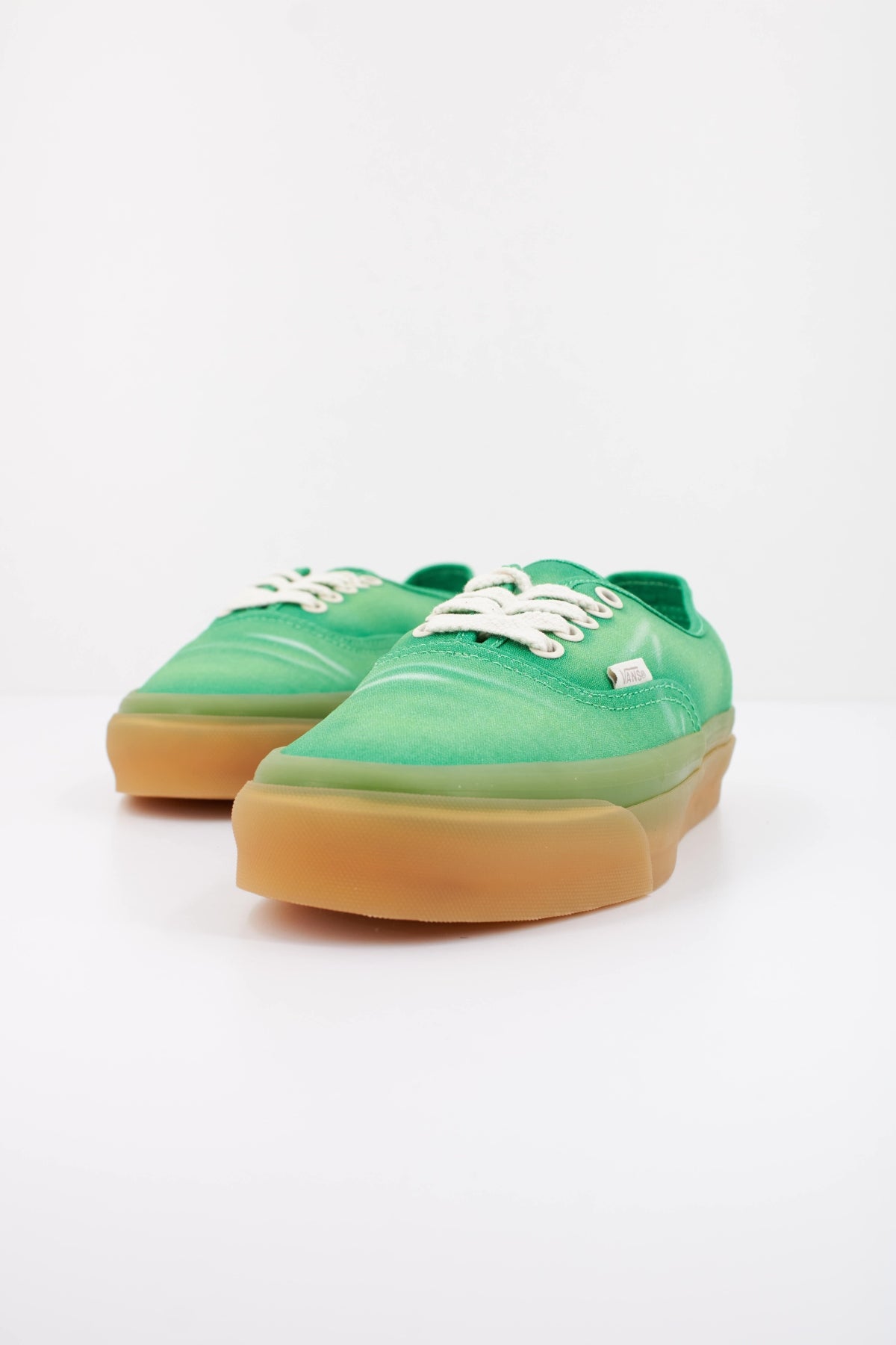 VANS LX AUTHENTIC 44 EK PUN en color VERDE (2)