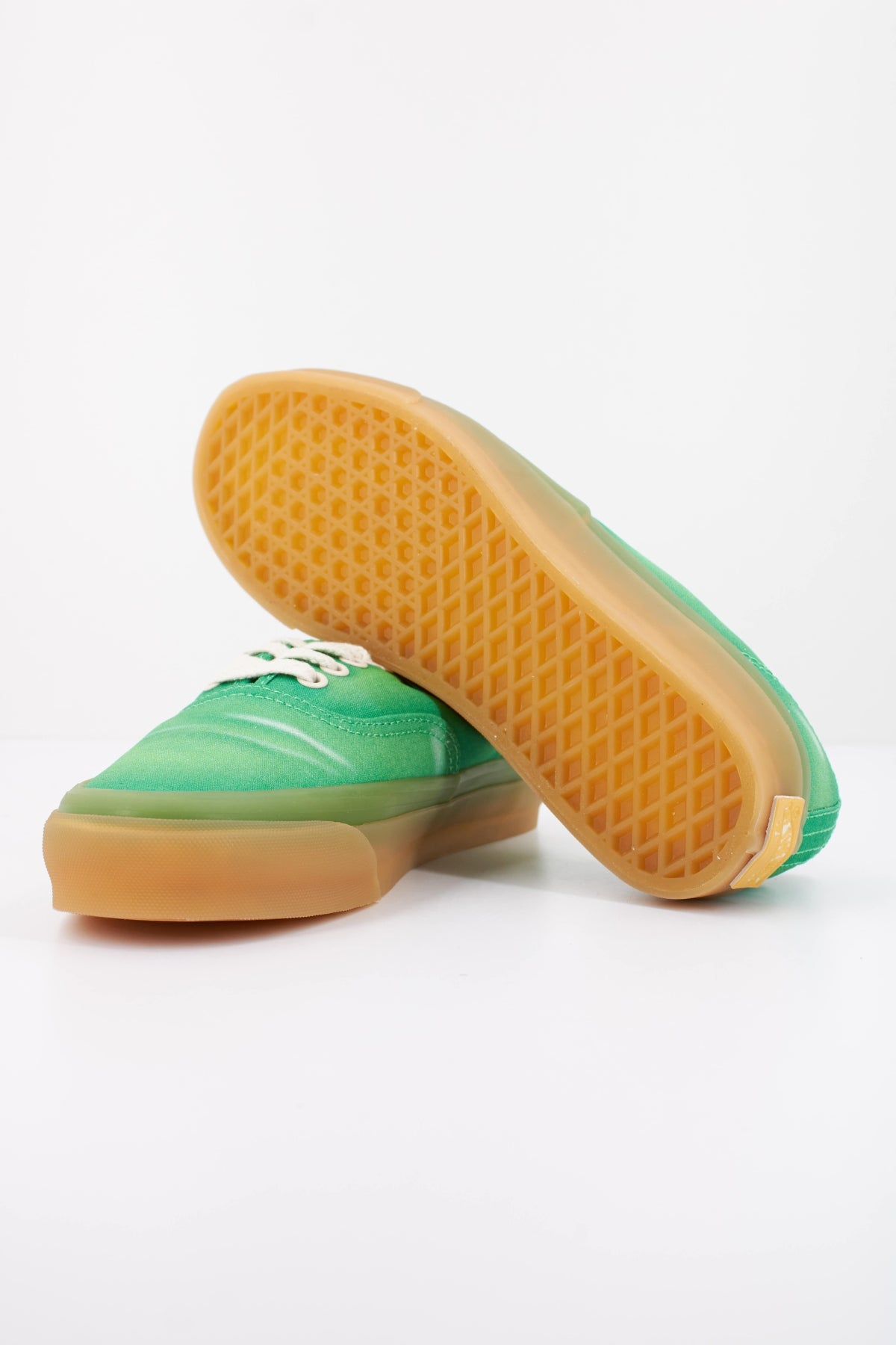 VANS LX AUTHENTIC 44 EK PUN en color VERDE (5)