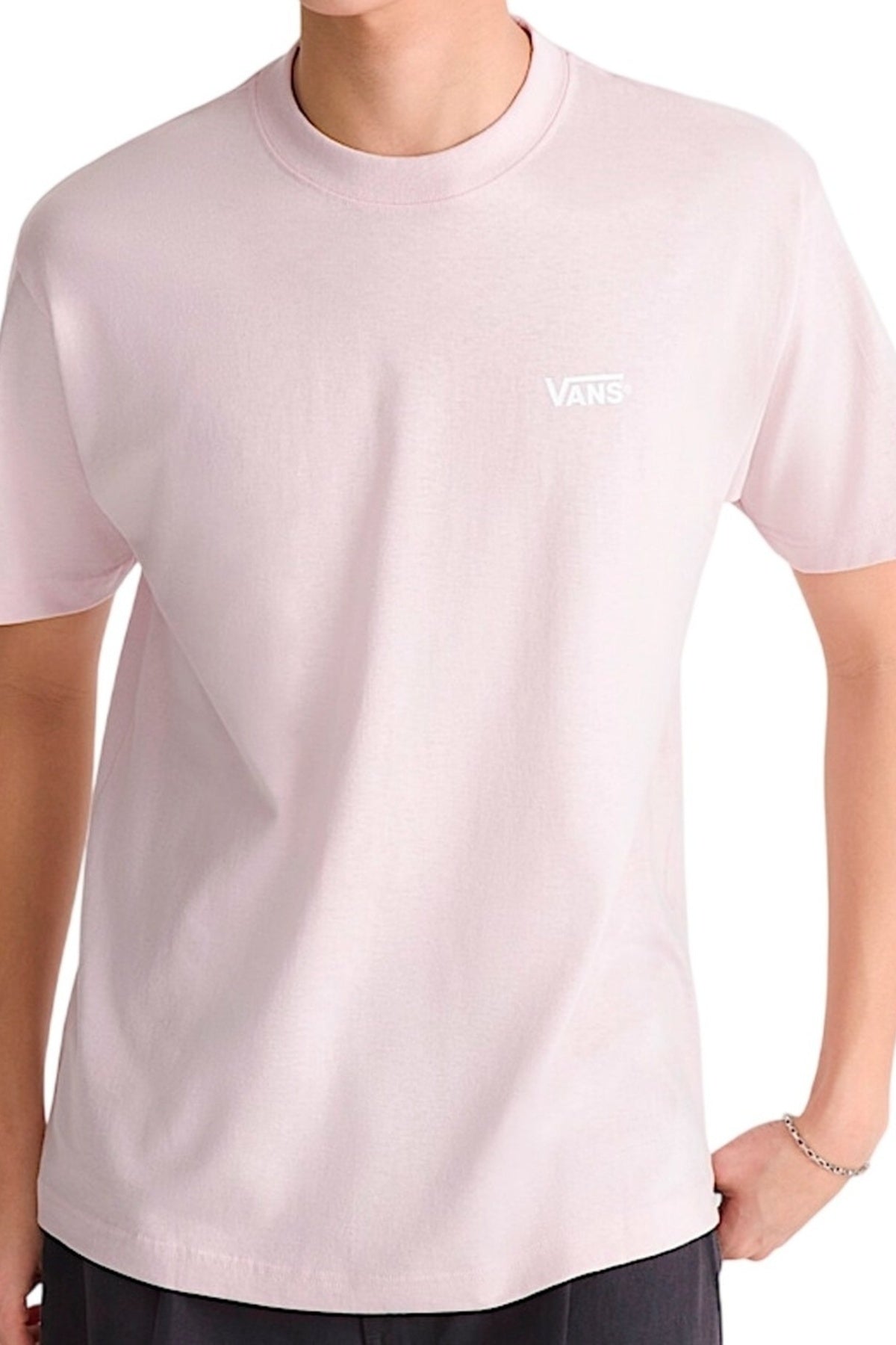VANS VN000TBXH8H1 NEW LEFT CHEST SS TEE en color ROSA (3)