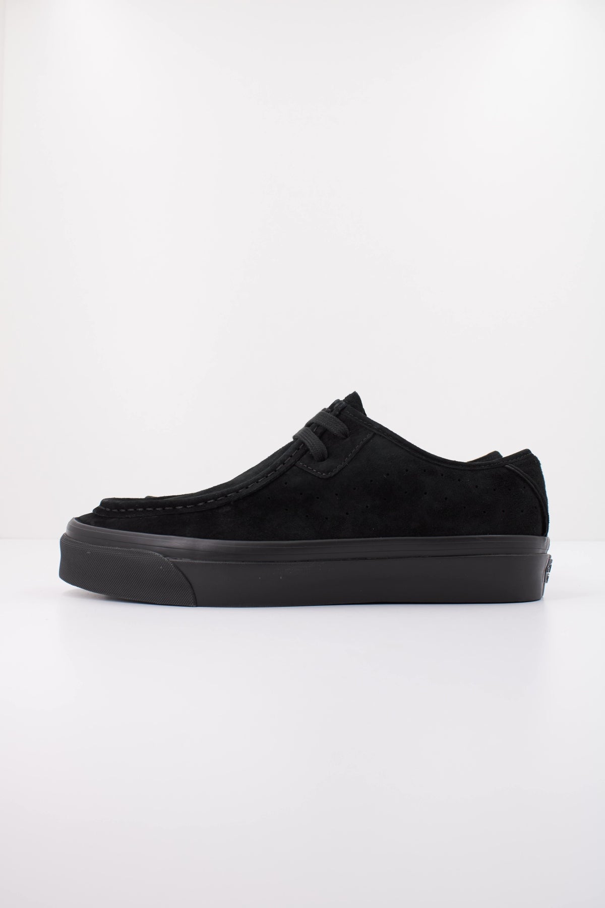 VANS VN000Z3XBKA1 LX CARVER LOW en color NEGRO (1)