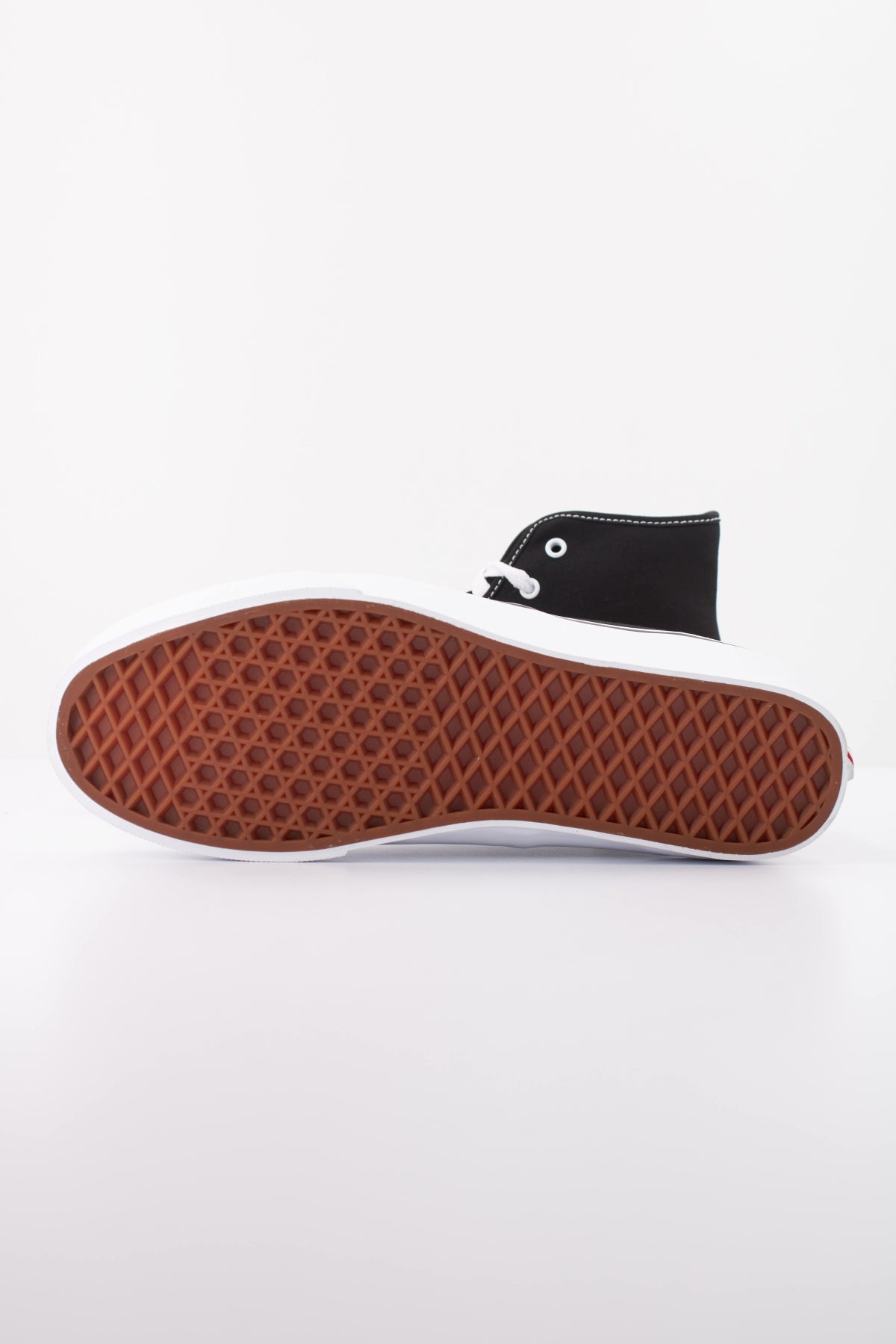 VANS VN000E8H6BT1 AUTHENTIC HI 2.0 en color NEGRO (5)