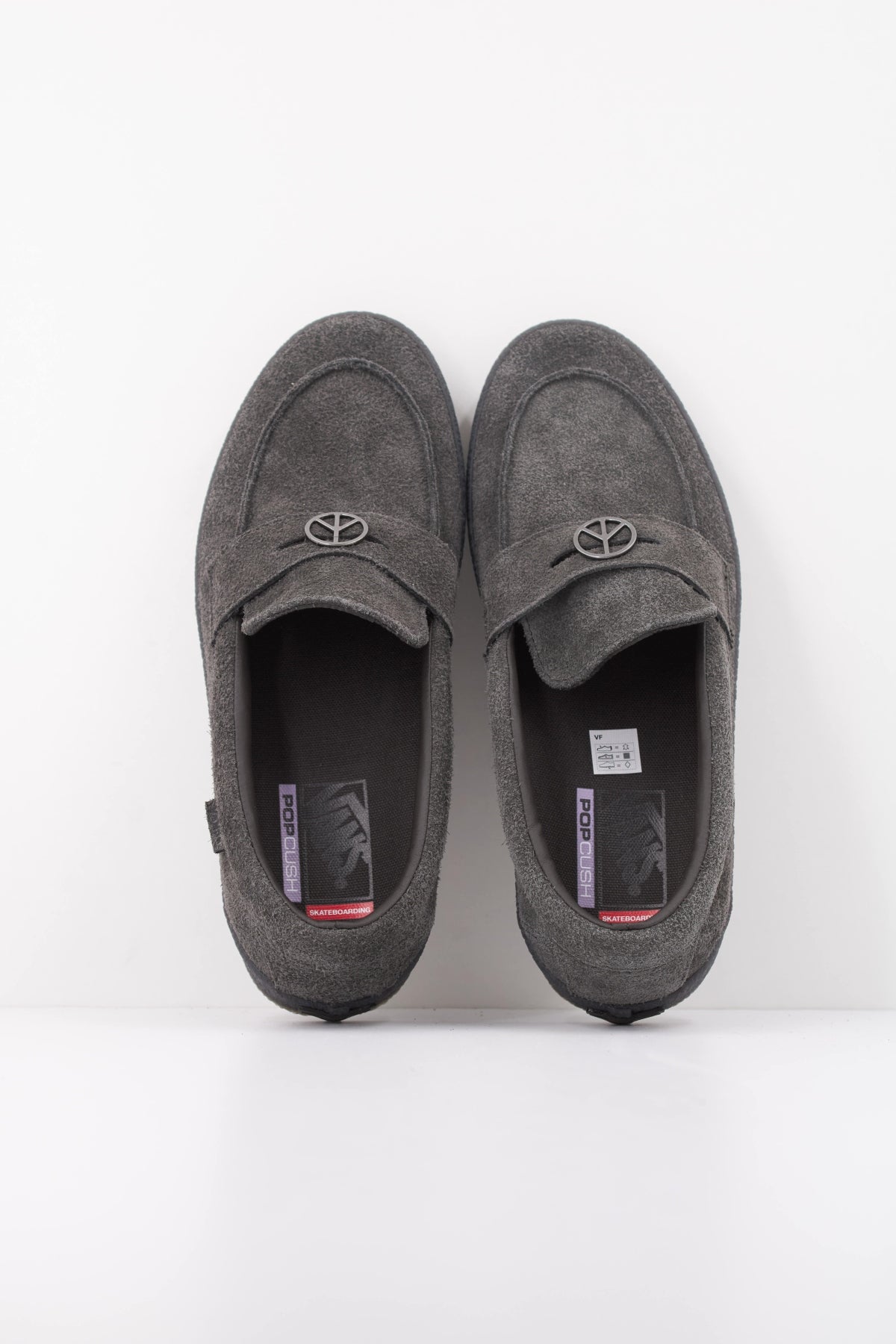 VANS 185125 en color GRIS (3)