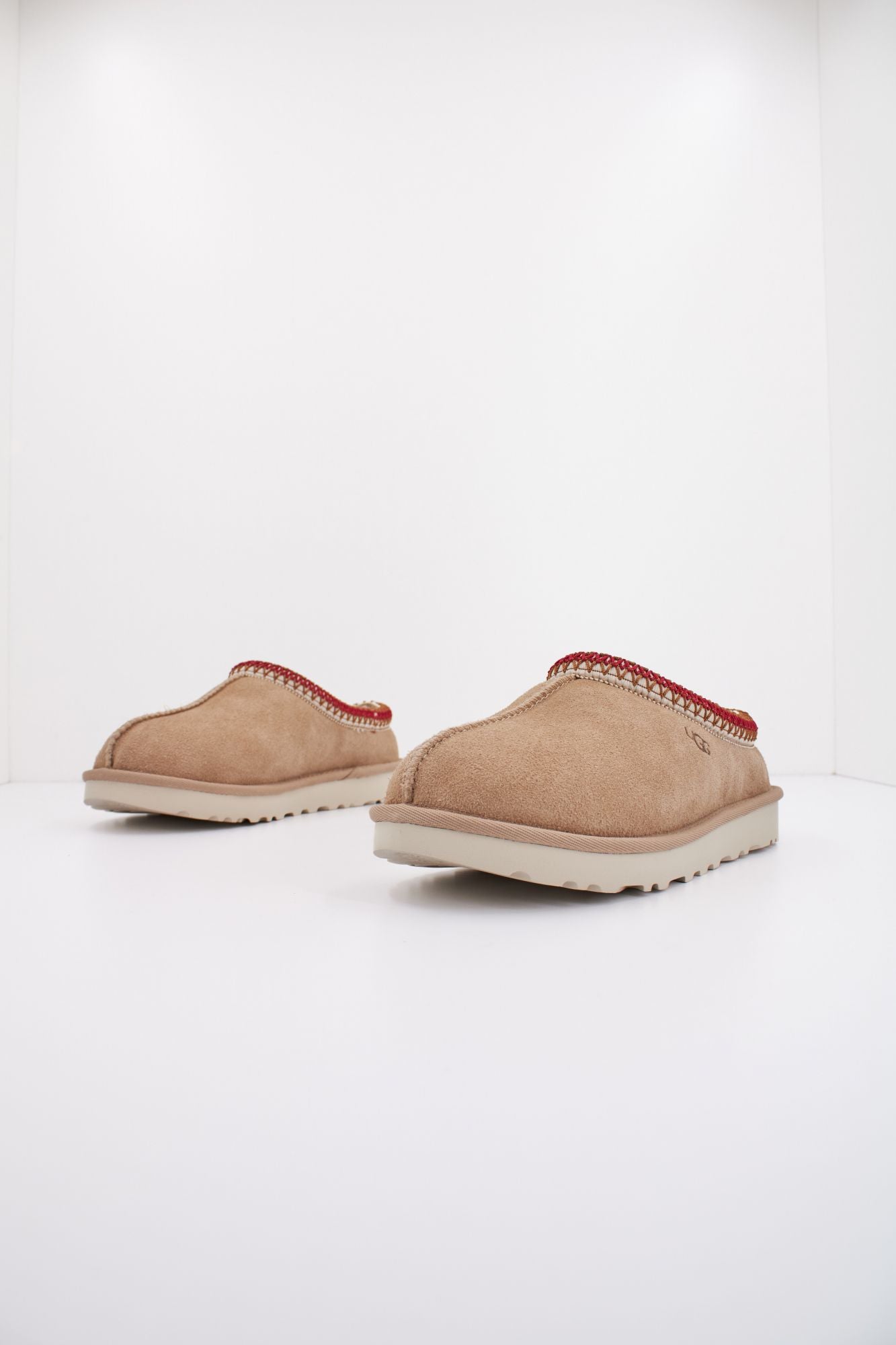 UGG W TASMAN en color MARRON CLARO (2)
