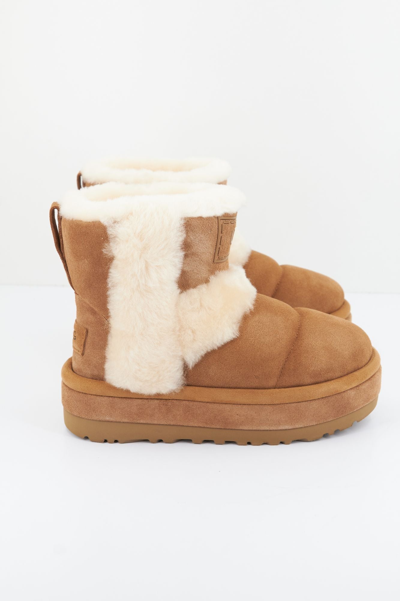 UGG W CLASSIC CLOUDPEAK en color MARRON (3)
