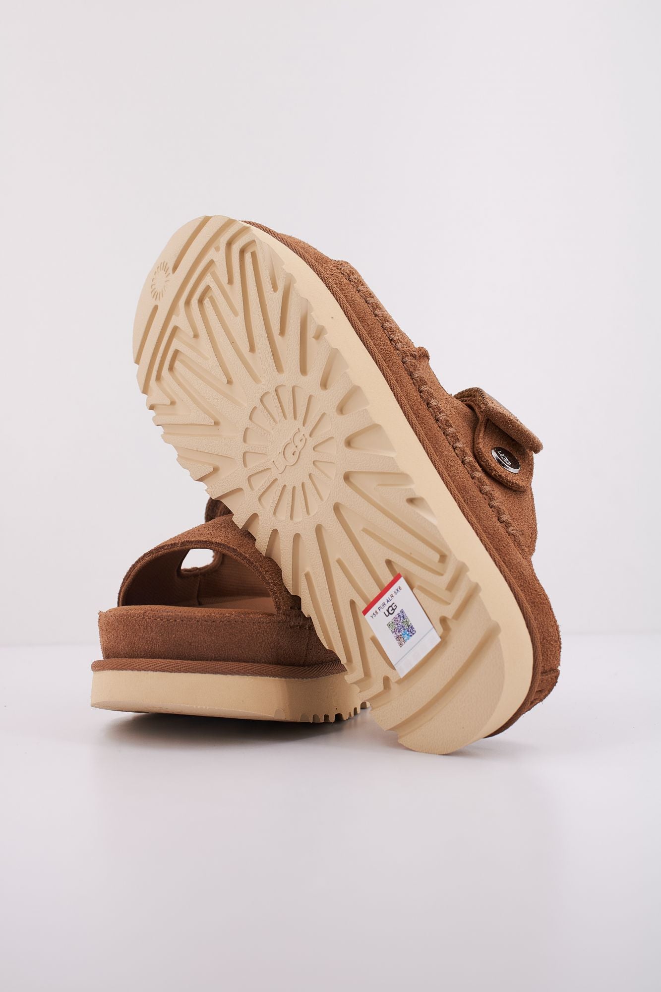 UGG W GOLDENSTAR GLIDE en color MARRON (5)