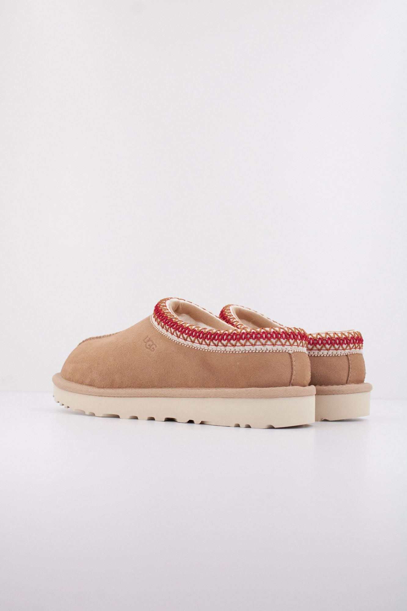 UGG W TASMAN II en color MARRON CLARO (5)