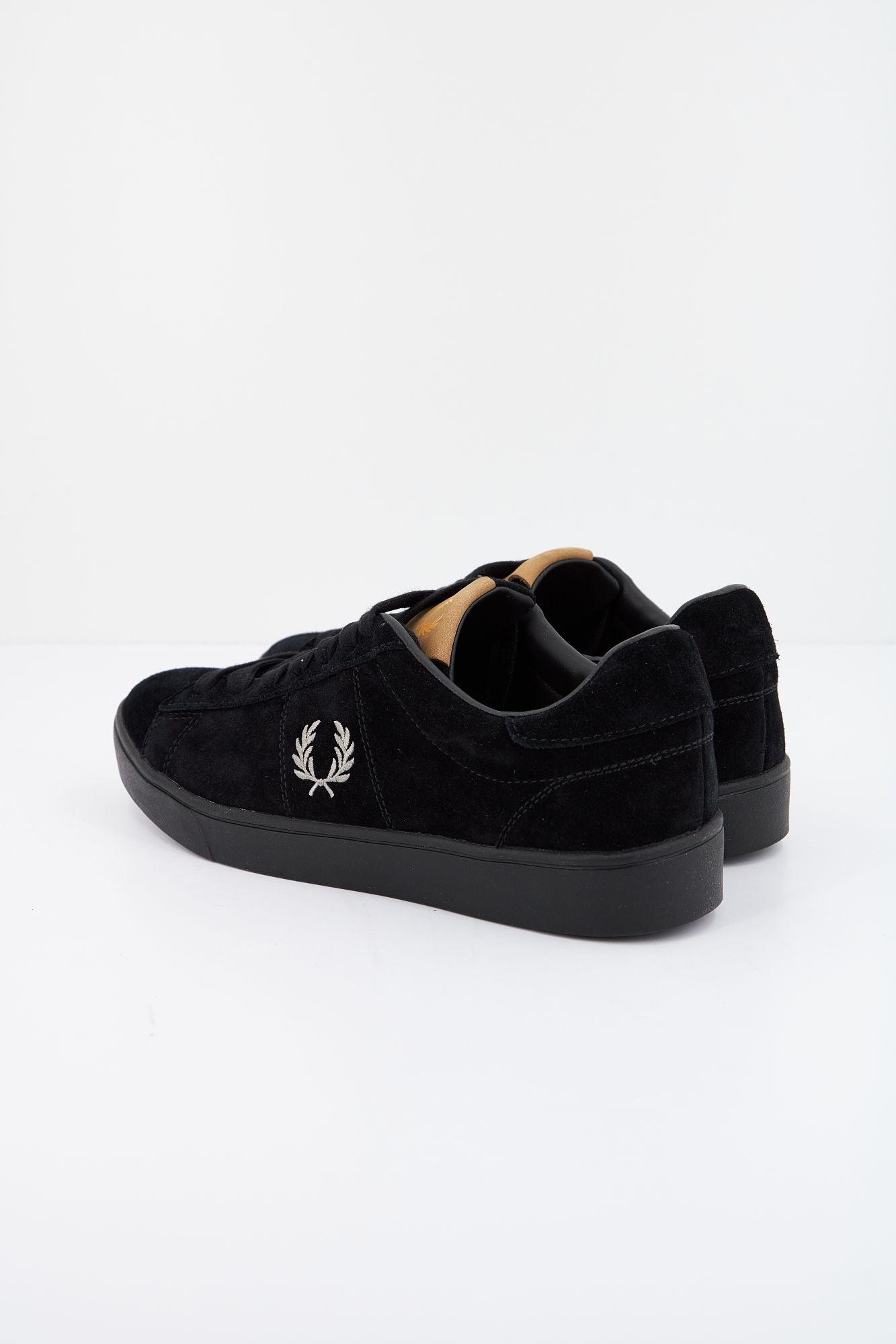 FRED PERRY SPENCER SUEDE en color NEGRO (3)