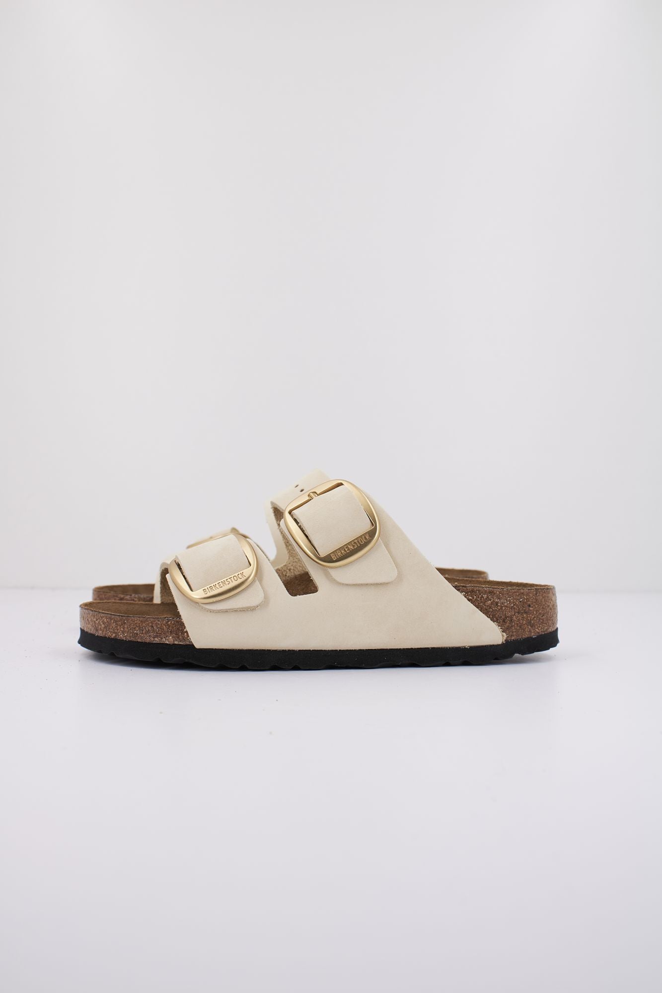 BIRKENSTOCK ARIZONA BIG BUCKLE NUBUCK en color BEIS (1)