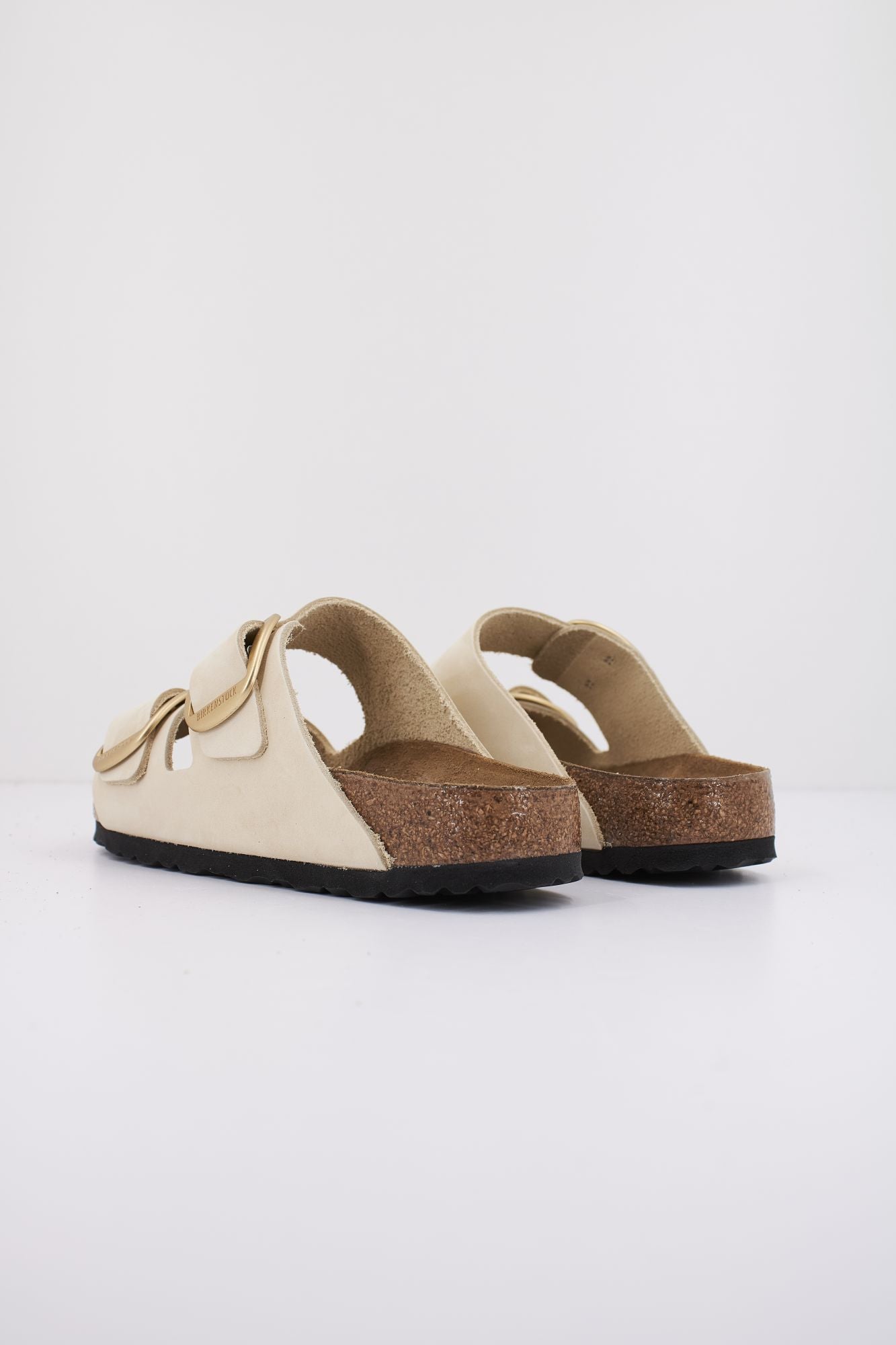 BIRKENSTOCK ARIZONA BIG BUCKLE NUBUCK en color BEIS (3)