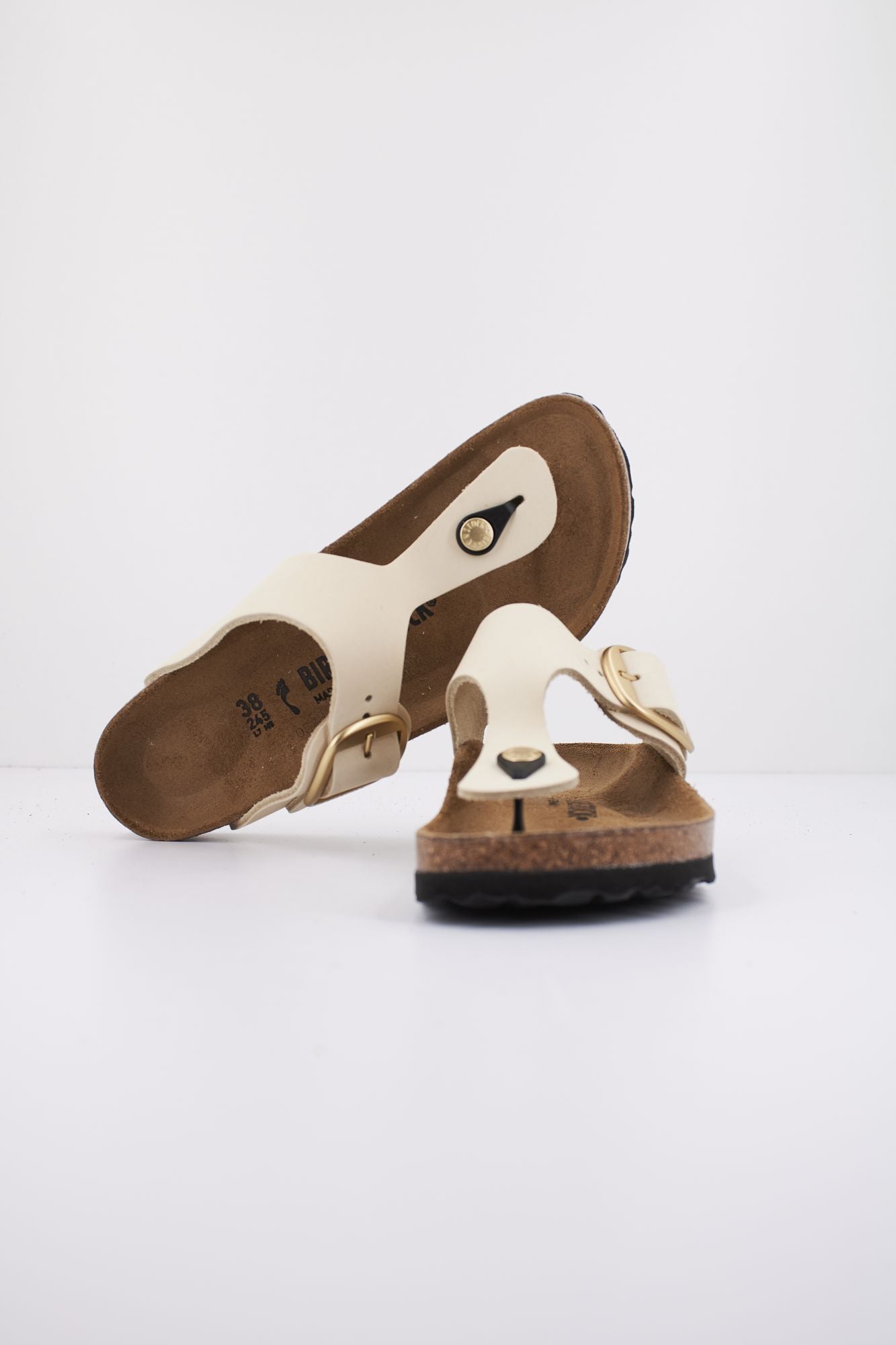 BIRKENSTOCK GIZEH BIG BUCKLE NUBUCK L en color BEIS (4)