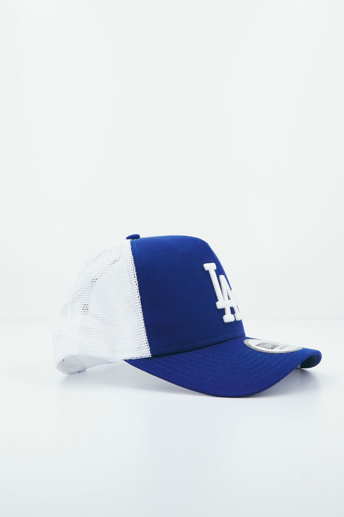 NEW ERA CLEAN TRUCKER LOSDOD en color AZUL (2)