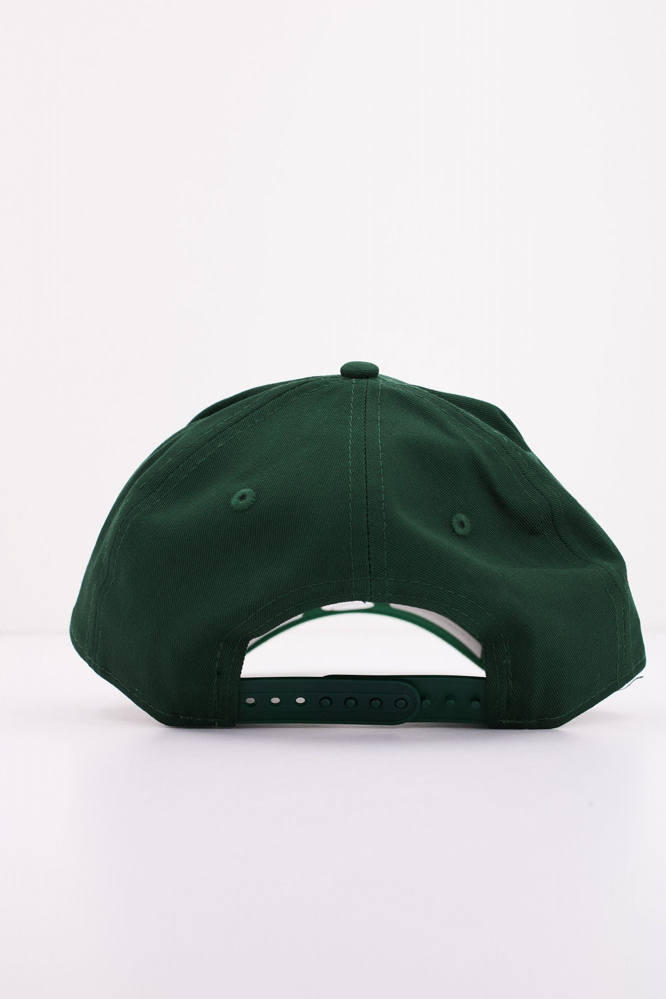NEW ERA  PATCH 9FORTY en color VERDE (3)