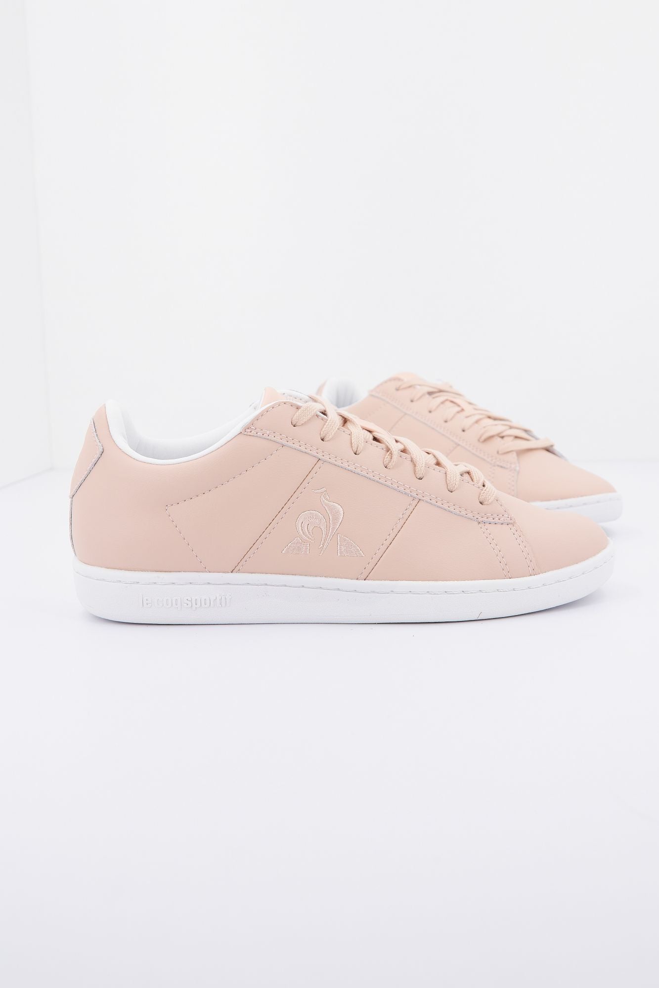 LE COQ SPORTIF COURTCLASSIC W en color BEIS (2)