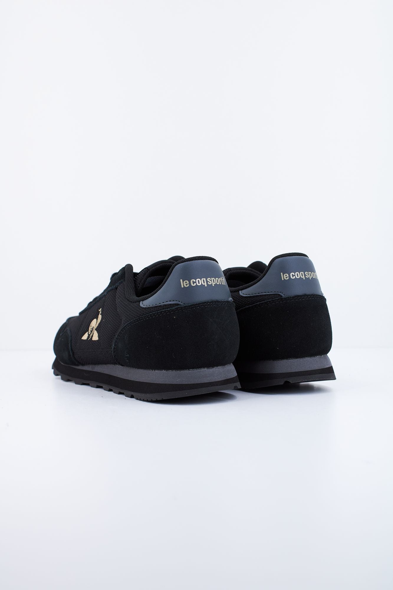 LE COQ SPORTIF ASTRA en color NEGRO (3)
