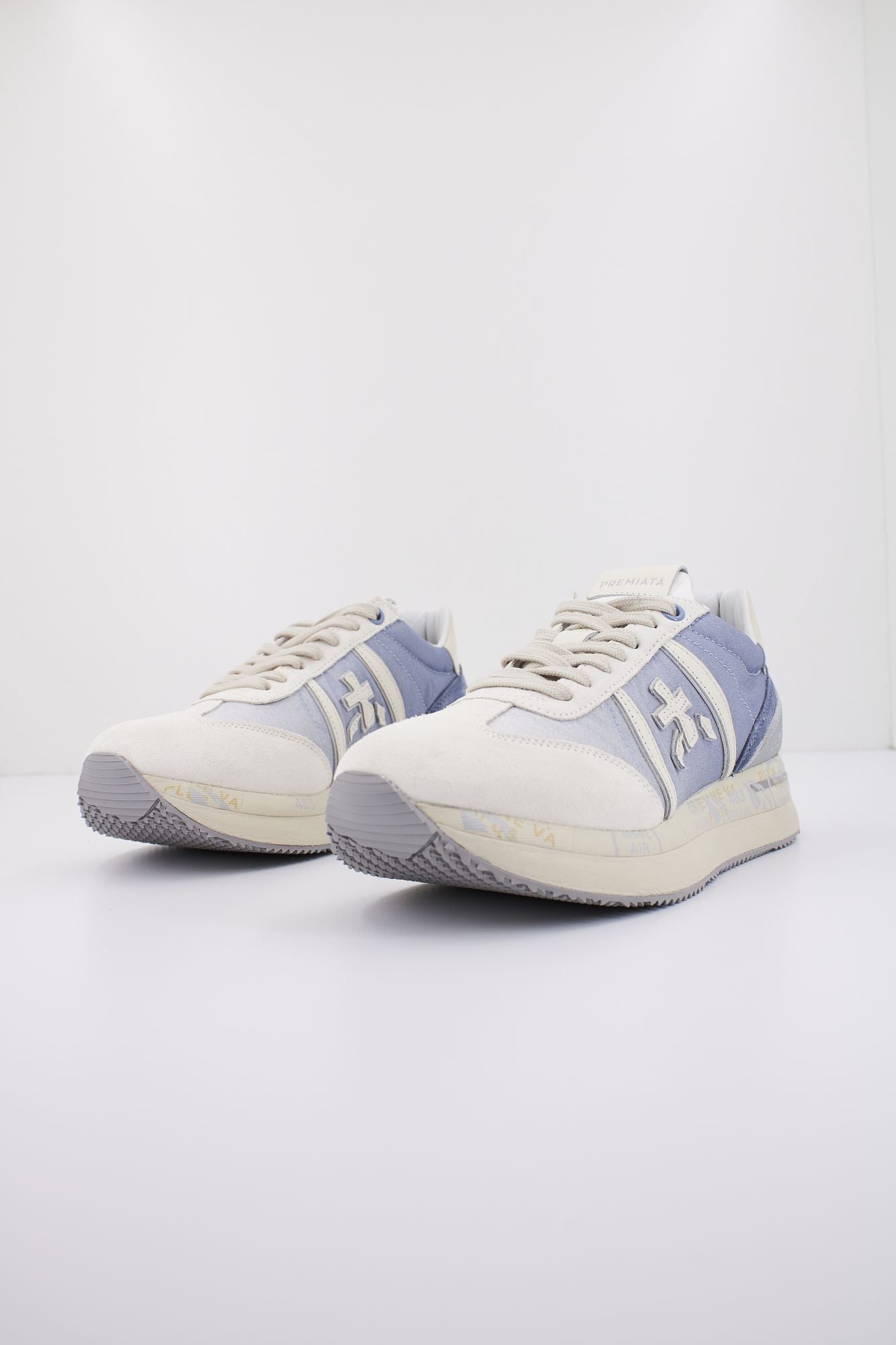 PREMIATA CONNY en color AZUL (2)