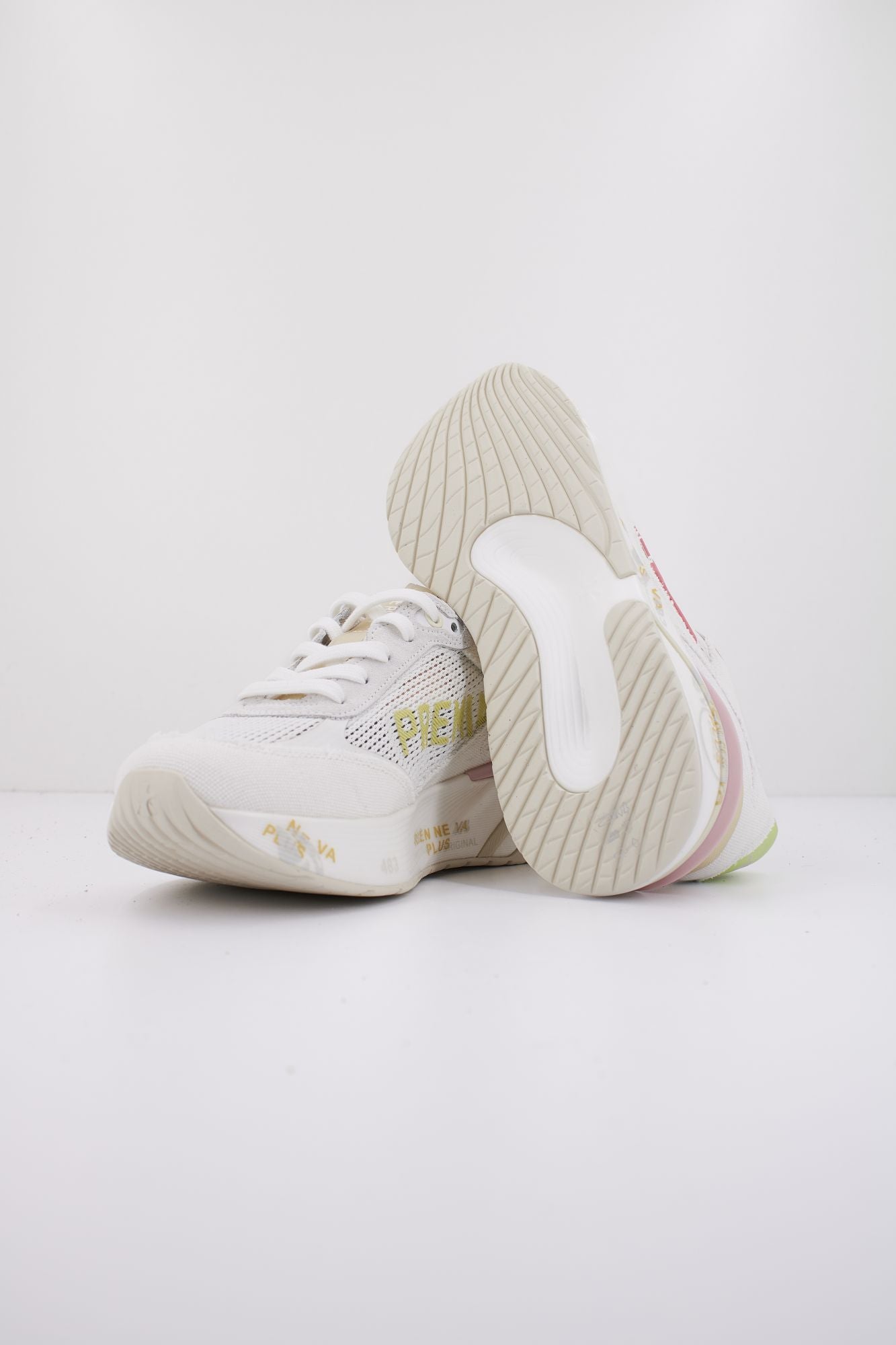 PREMIATA MOERUND 6736 en color BLANCO (4)