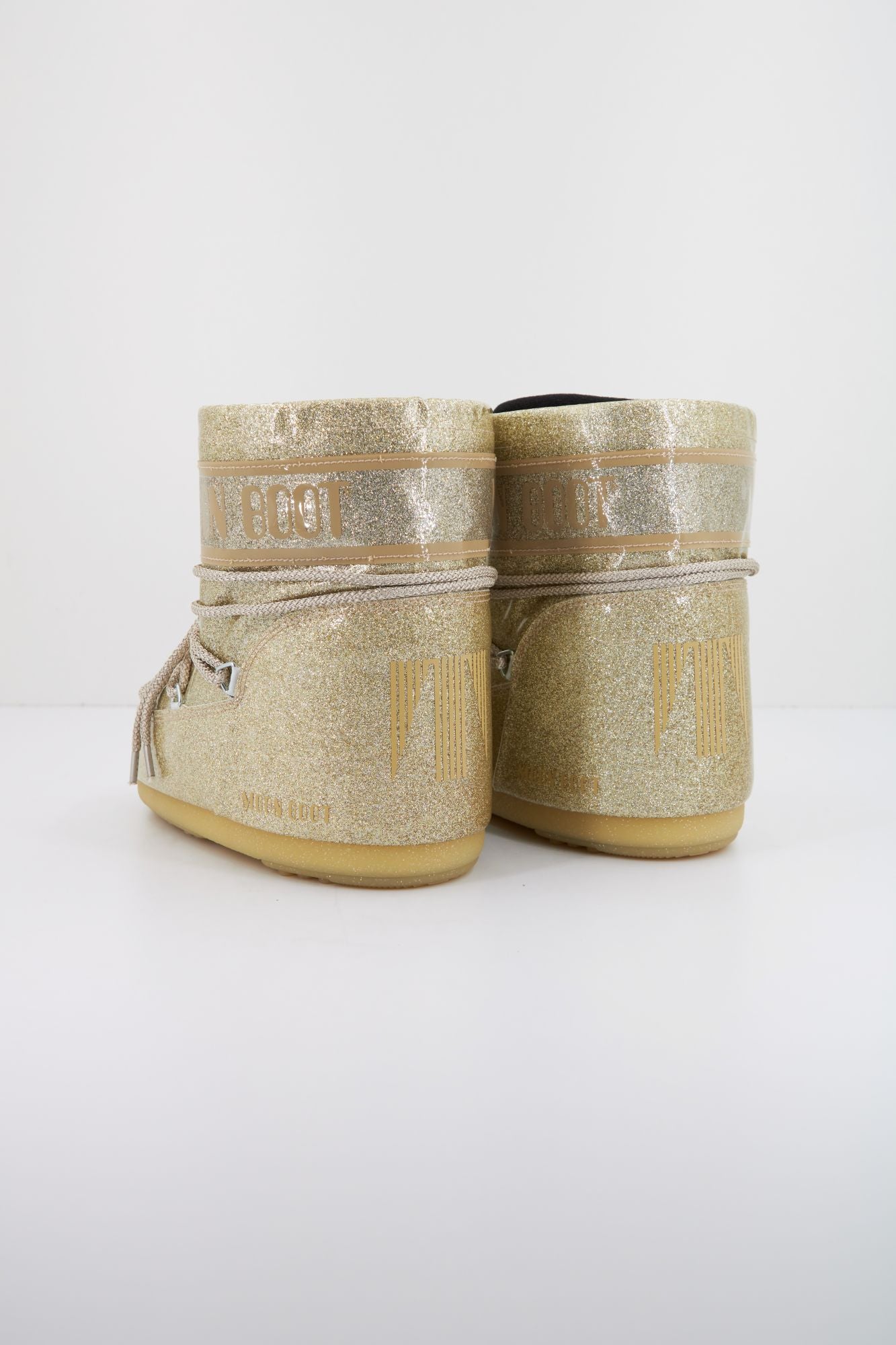 MOON BOOT  MB ICON LOW GLITTER en color ORO (3)
