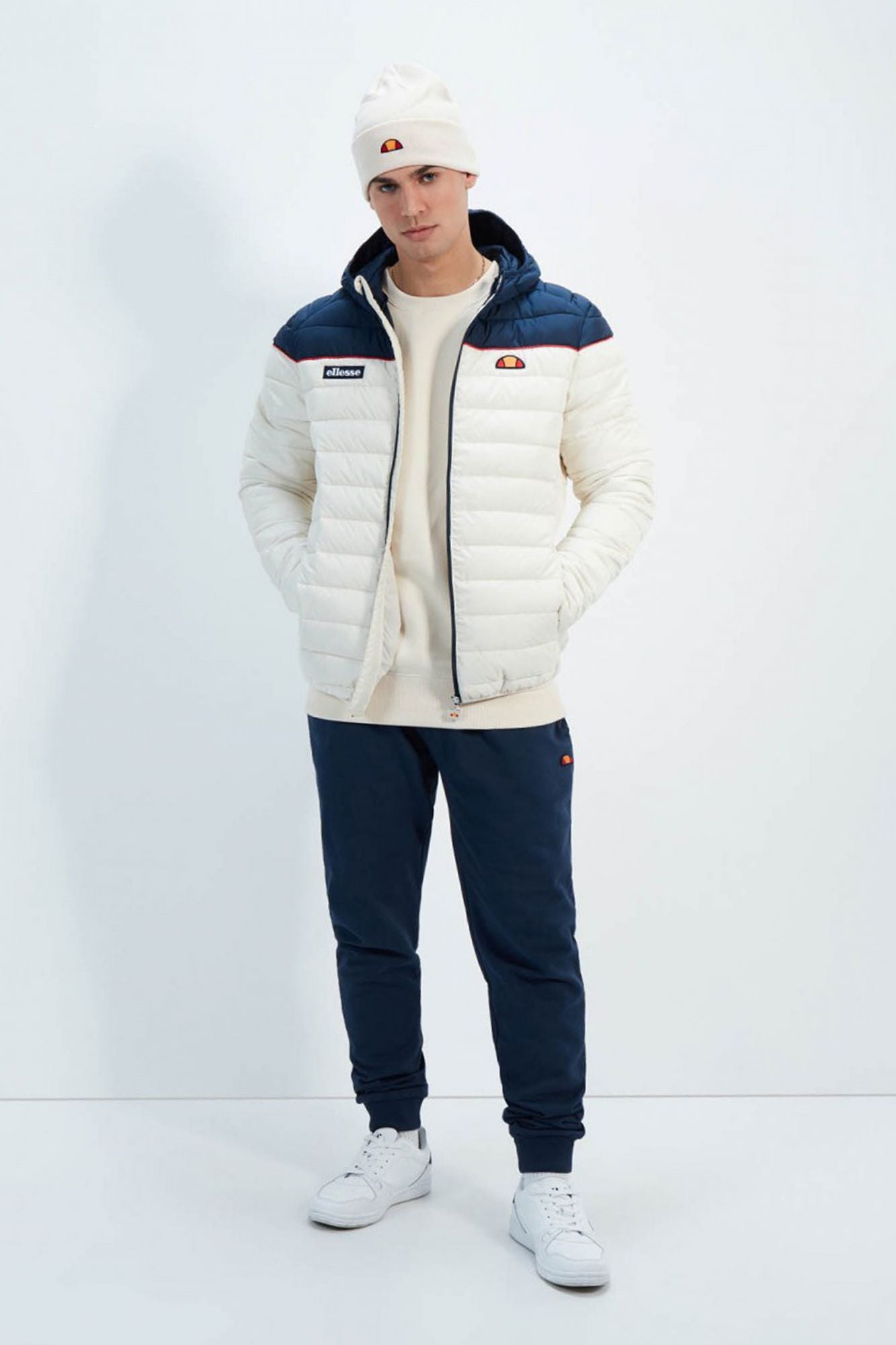 ELLESSE  LOMBARDY 2 PADDED JACKET en color BEIS (2)