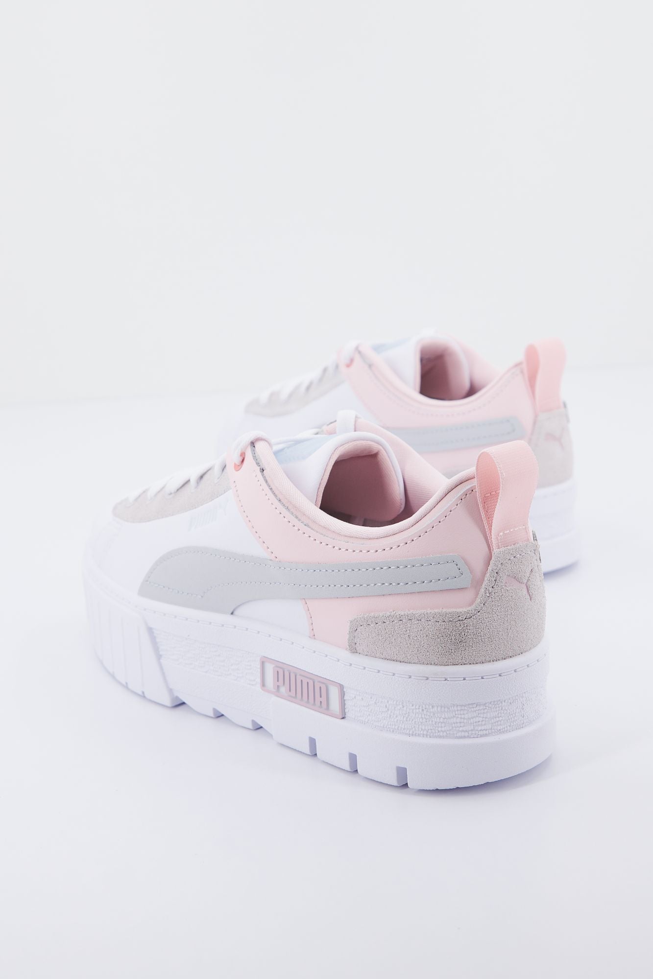 PUMA  MAYZE RAW WNS en color BLANCO (3)
