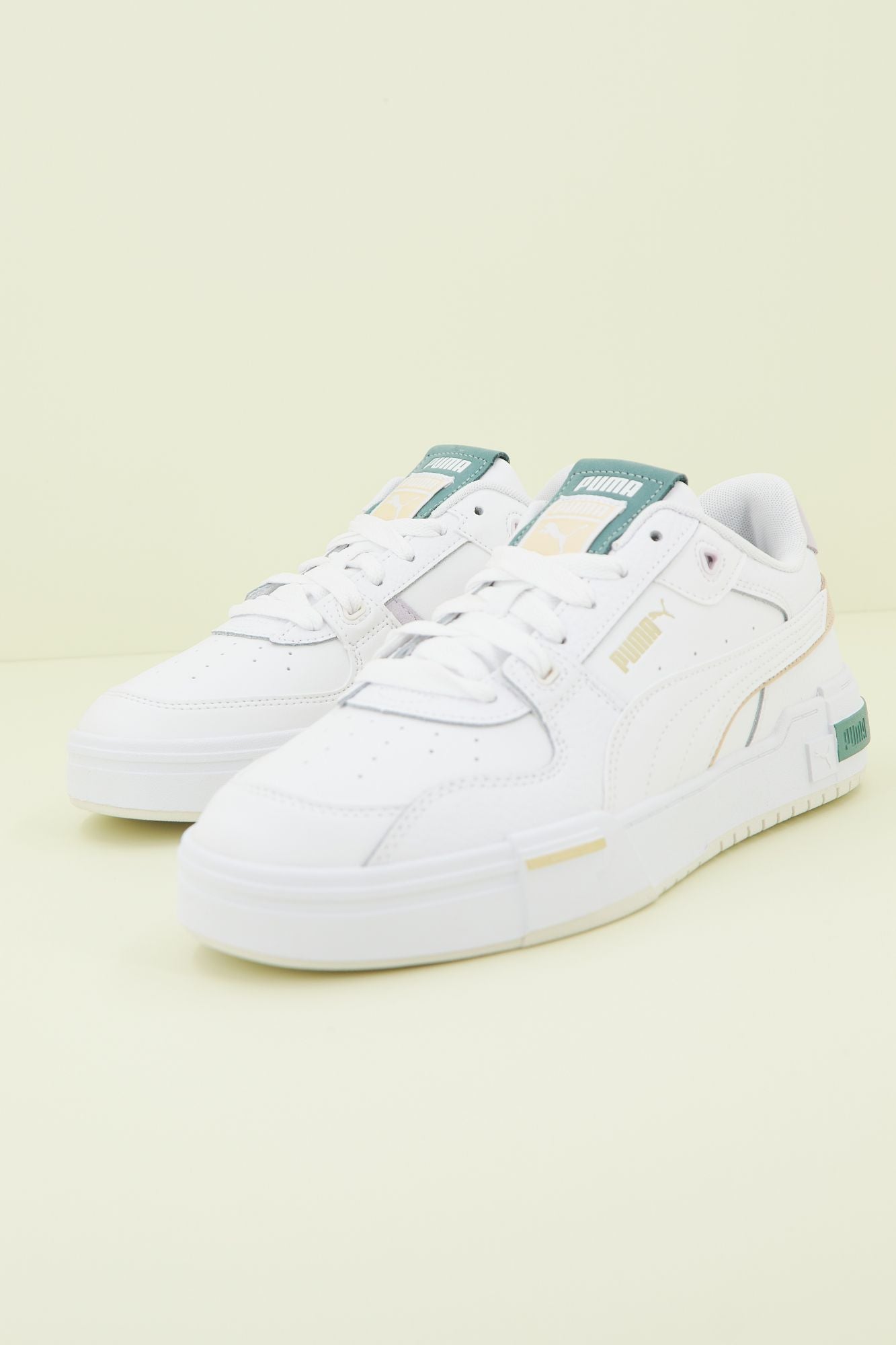 PUMA CA PRO GLITCH PASTEL en color BLANCO (2)