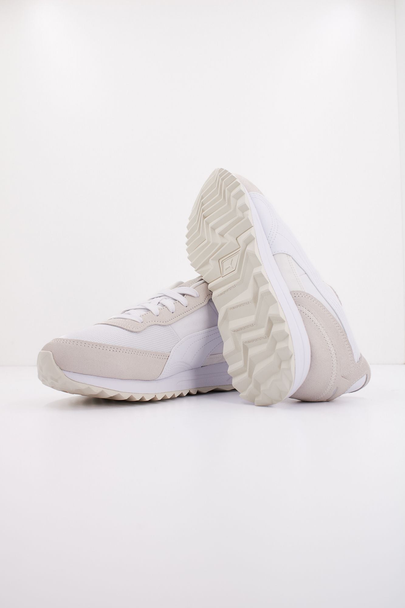 PUMA ROAD RIDER SD en color BLANCO (4)