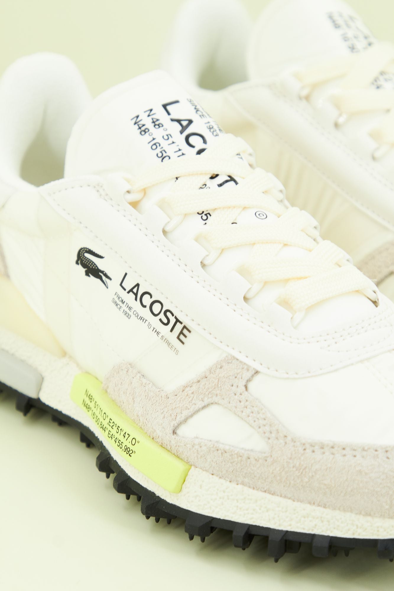 LACOSTE ELITE ACTIVE  en color BLANCO (4)