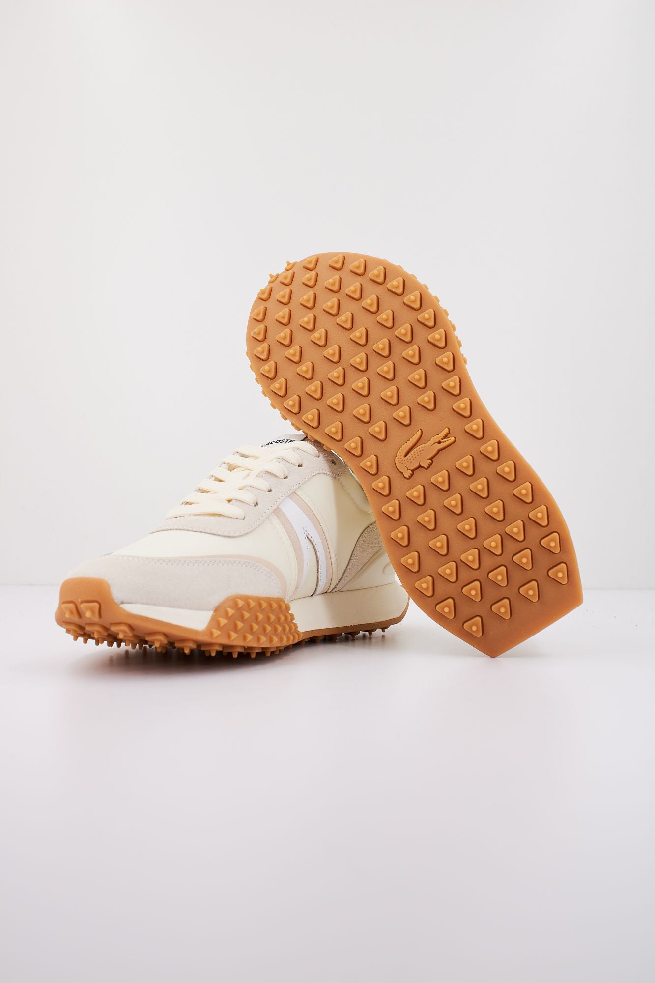 LACOSTE L-SPIN DELUXE LEATHER en color BLANCO (4)