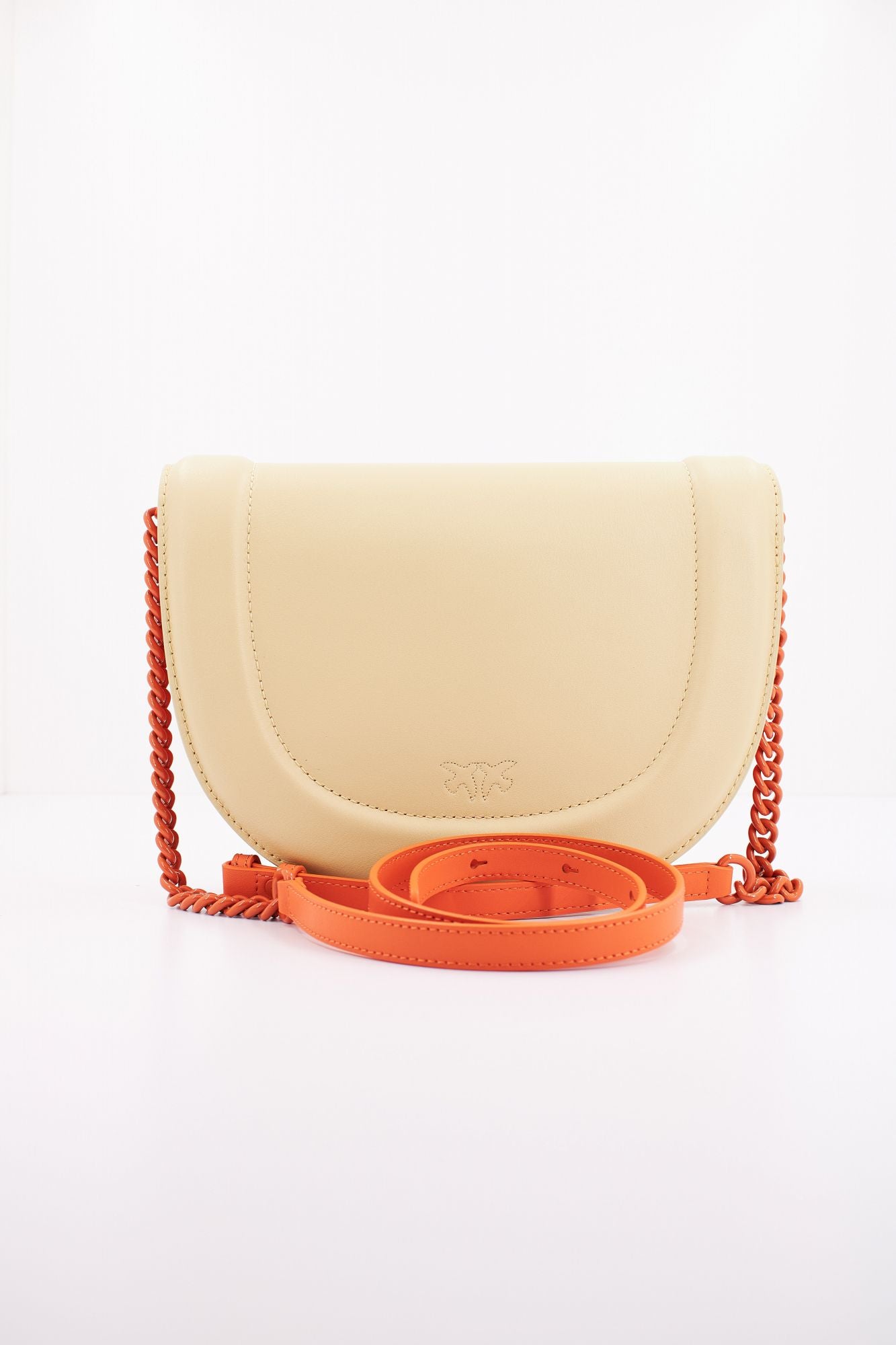 PINKO  LOVE ROUND CLICK CLASSIC en color AMARILLO (3)