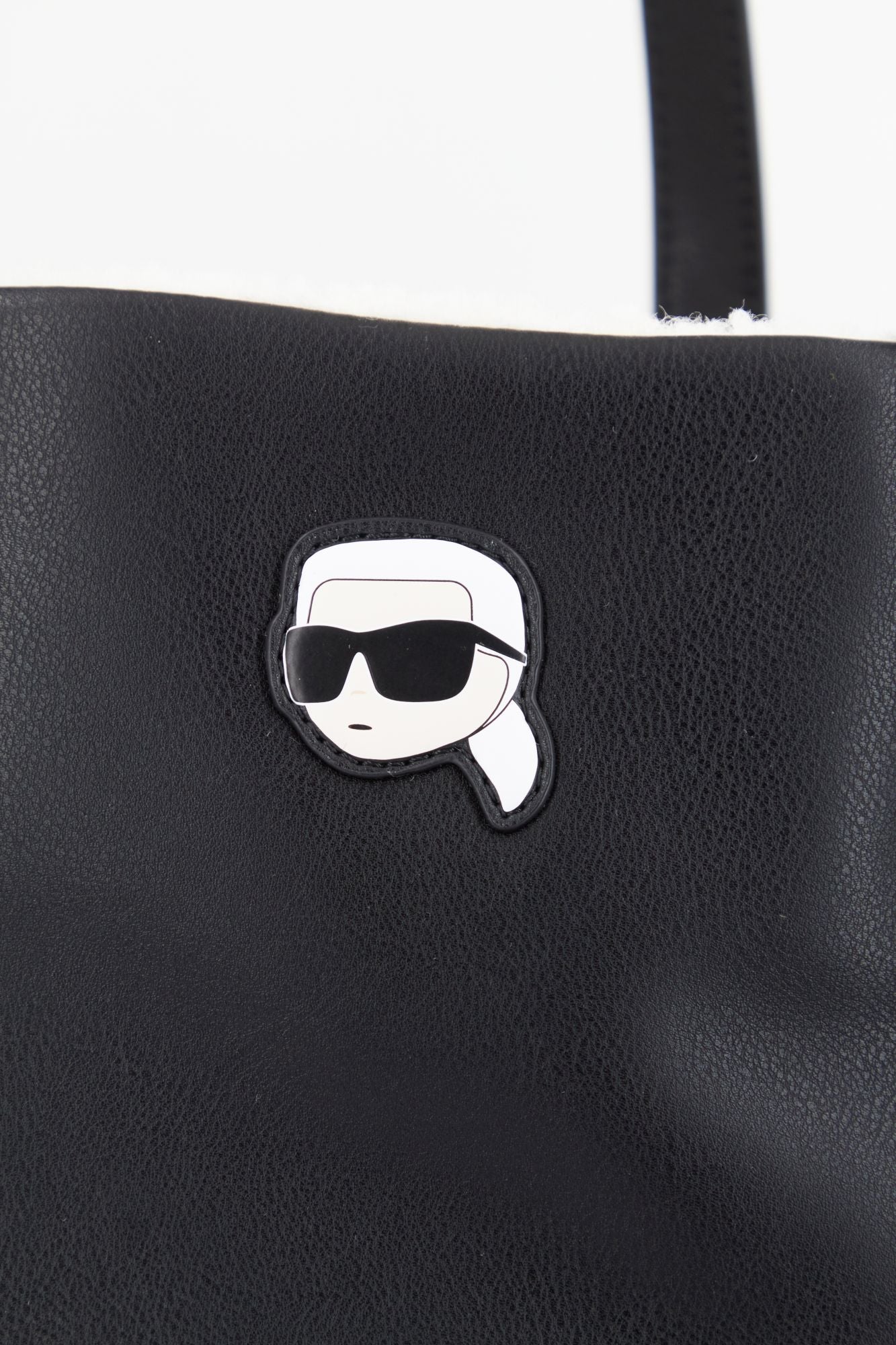KARL LAGERFELD K/IKONIK 2.0 SEASONAL REV en color NEGRO (4)