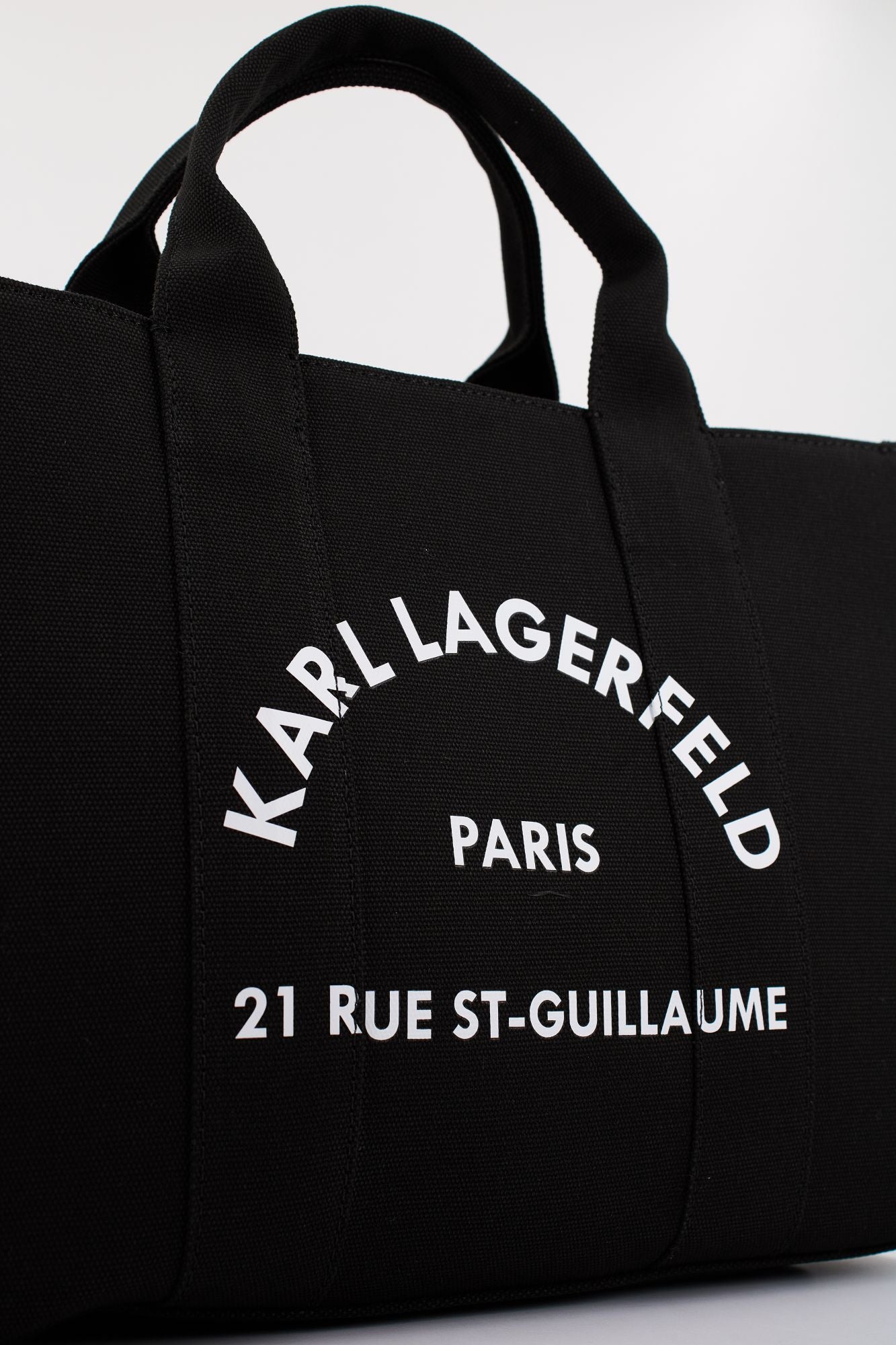 KARL LAGERFELD RSG SQUARE MEDIUM TOTE en color NEGRO (4)