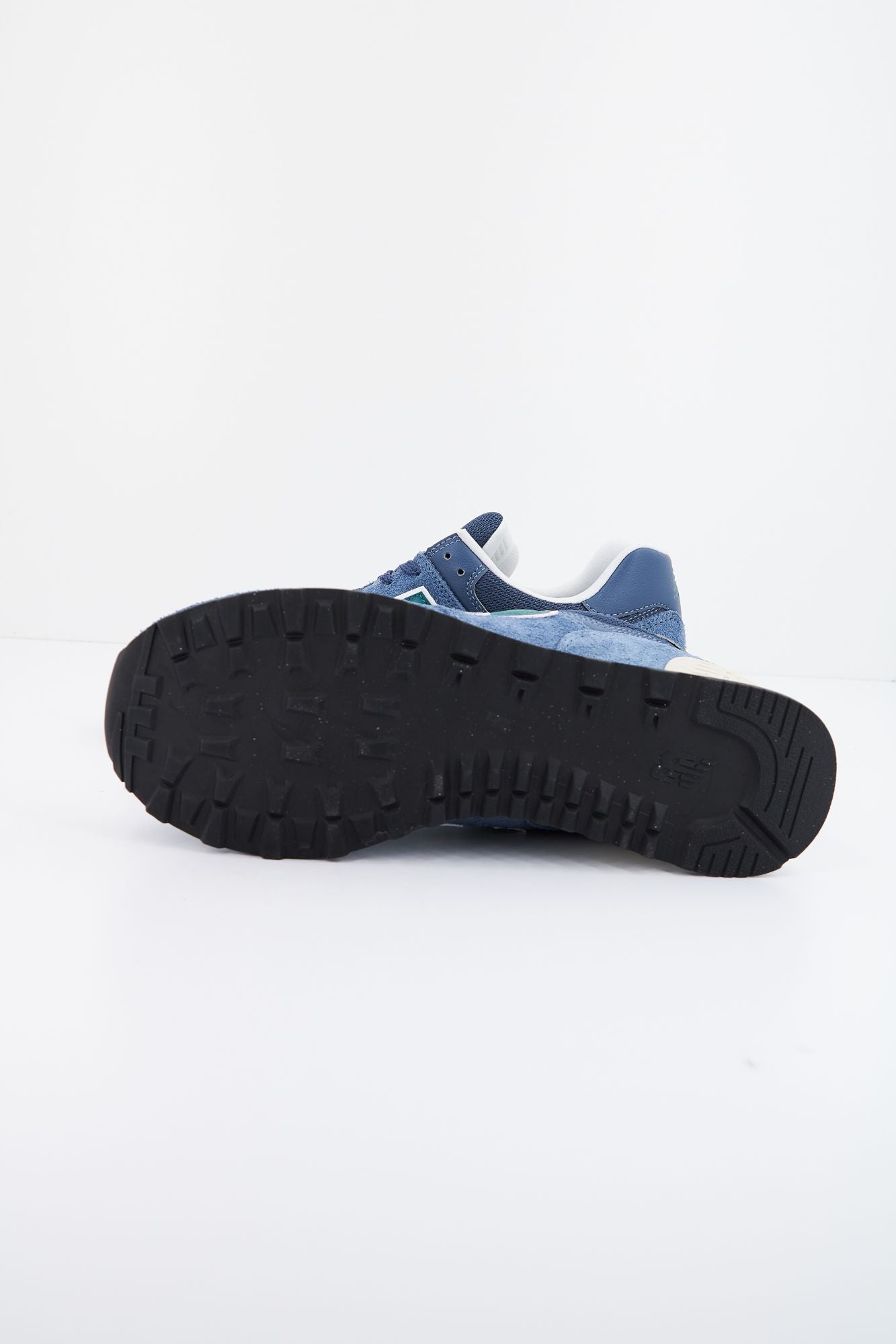 NEW BALANCE U574 SNG  en color AZUL (4)