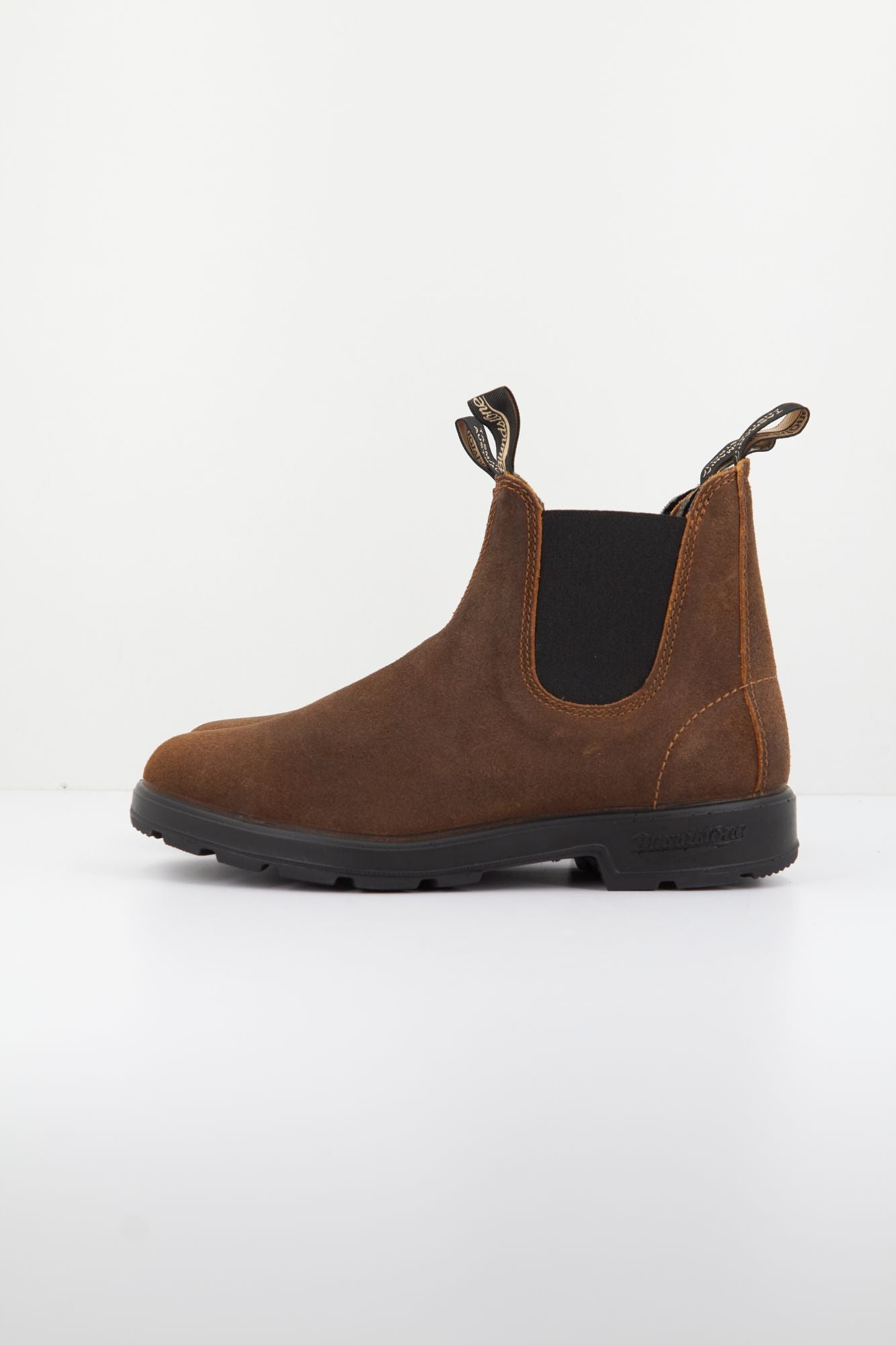 BLUNDSTONE ELASTIC SIDED SUEDE BOOT en color MARRON (1)