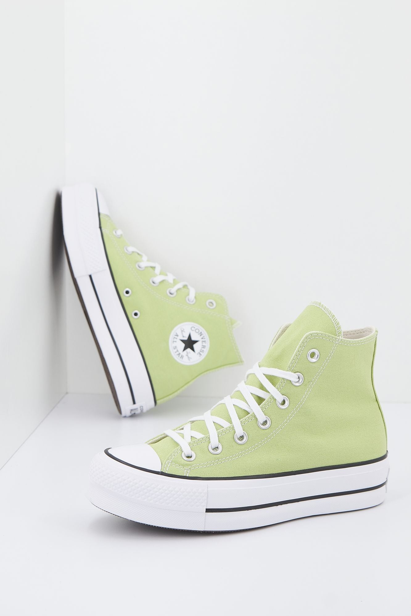 CONVERSE CHUCK TAYLOR  ALL STAR LIFT PLATFORM SEASONAL COLOR en color VERDE (2)
