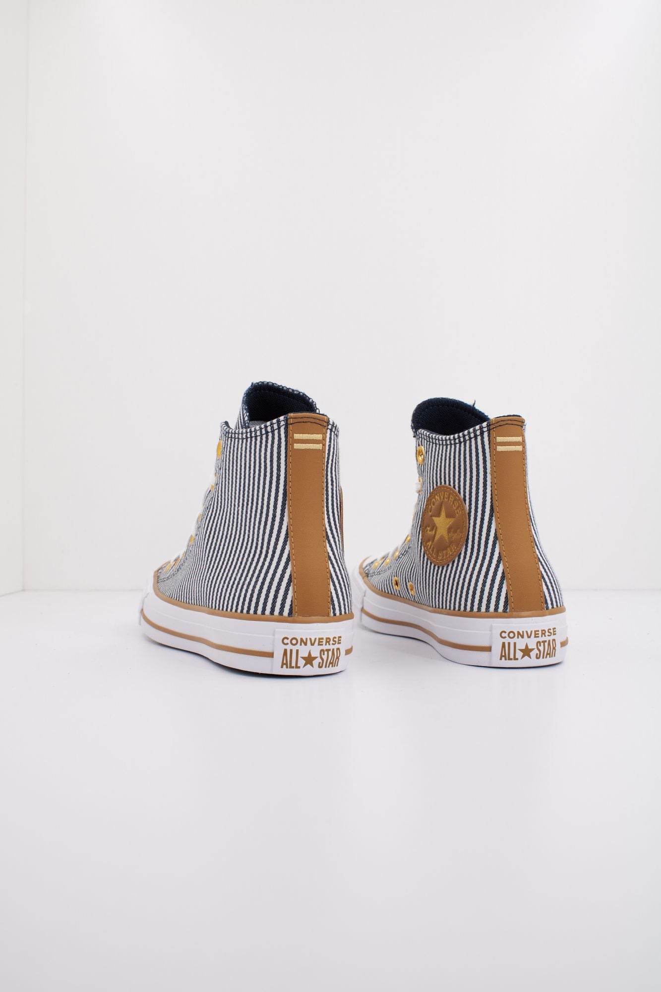 CONVERSE CHUCK TAYLOR ALL STAR  HI en color AZUL (3)