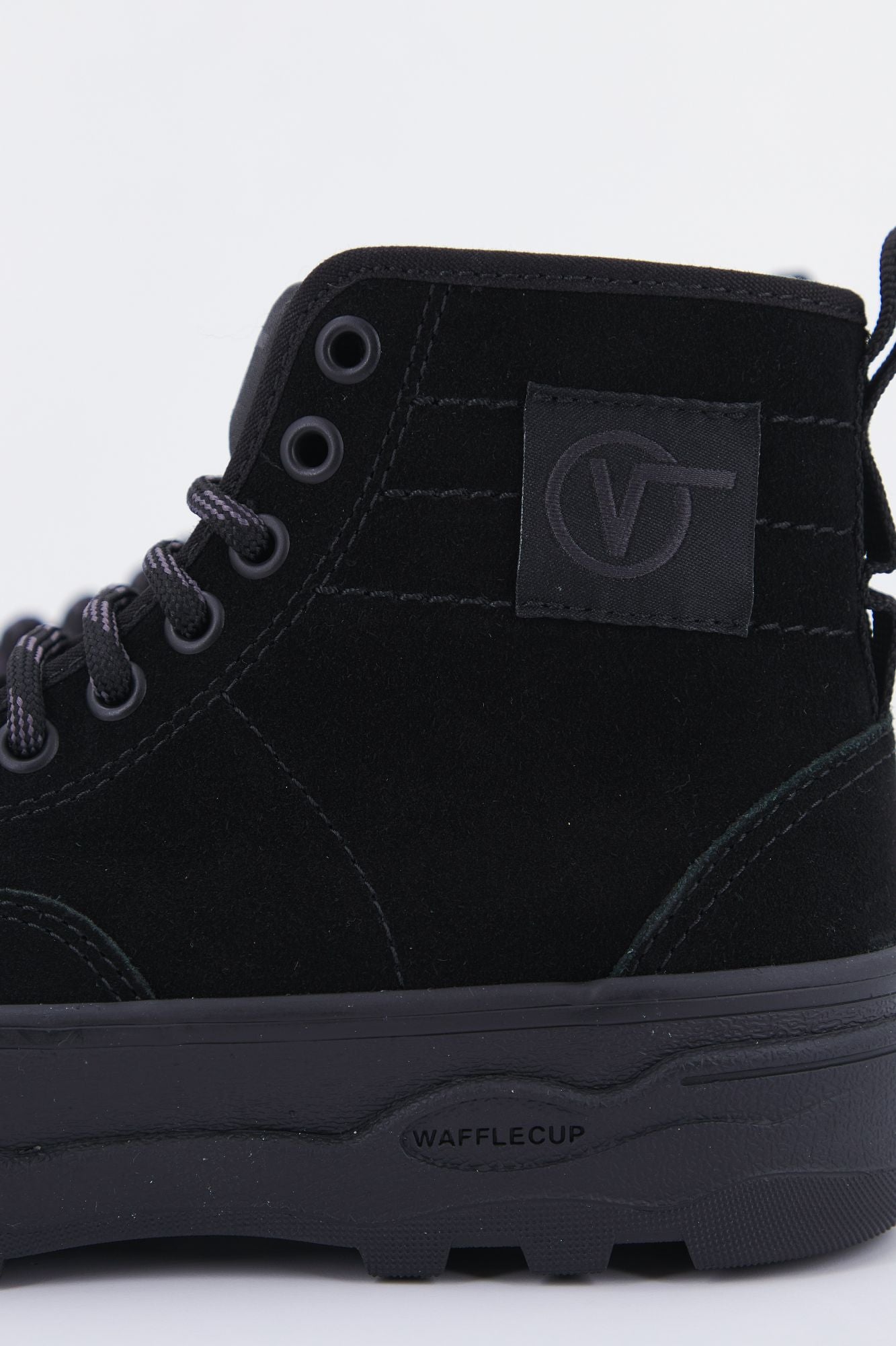 VANS UA SENTRY WC en color NEGRO (4)