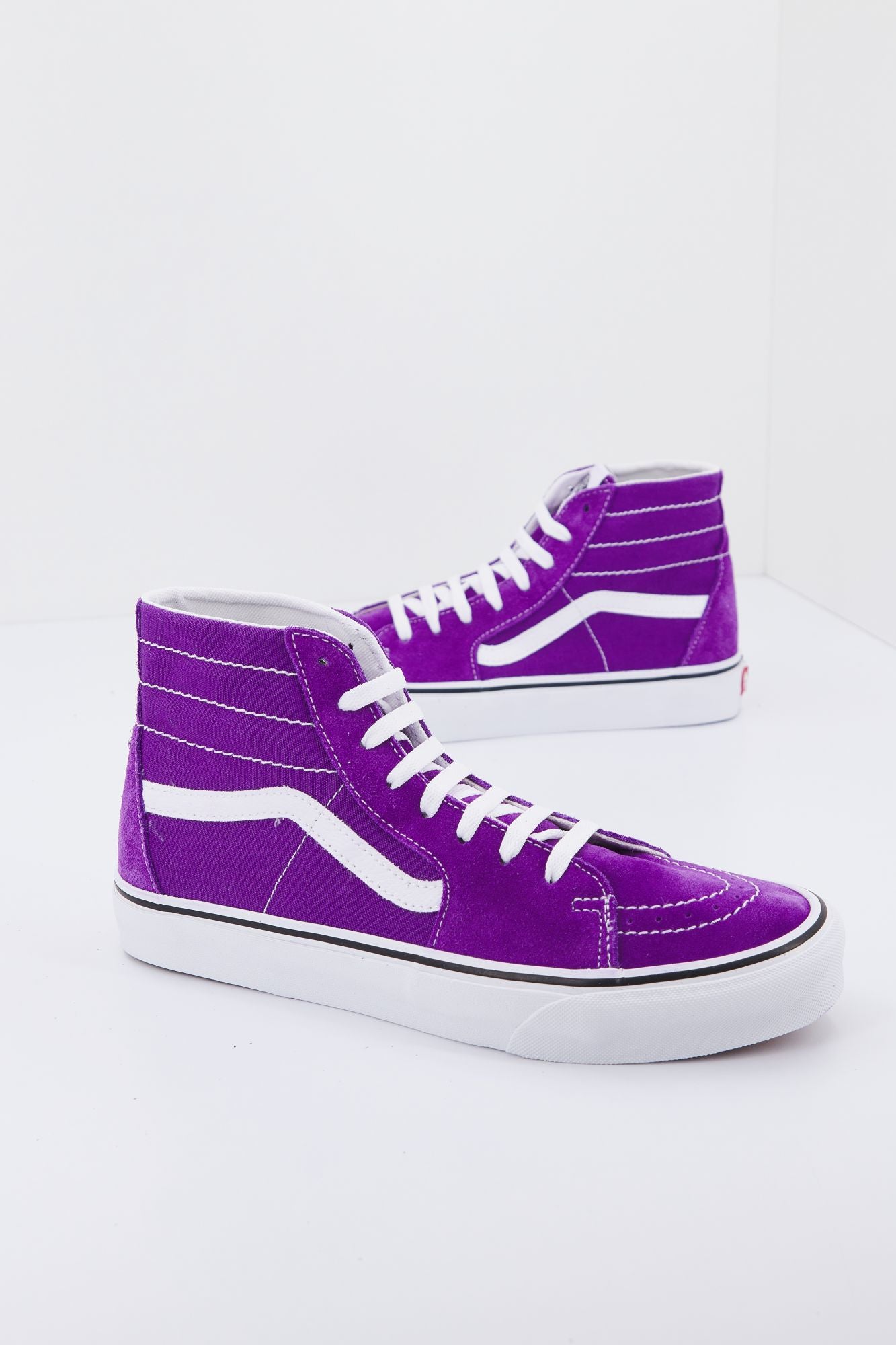 VANS  UA SK8-HI en color VIOLETA (1)