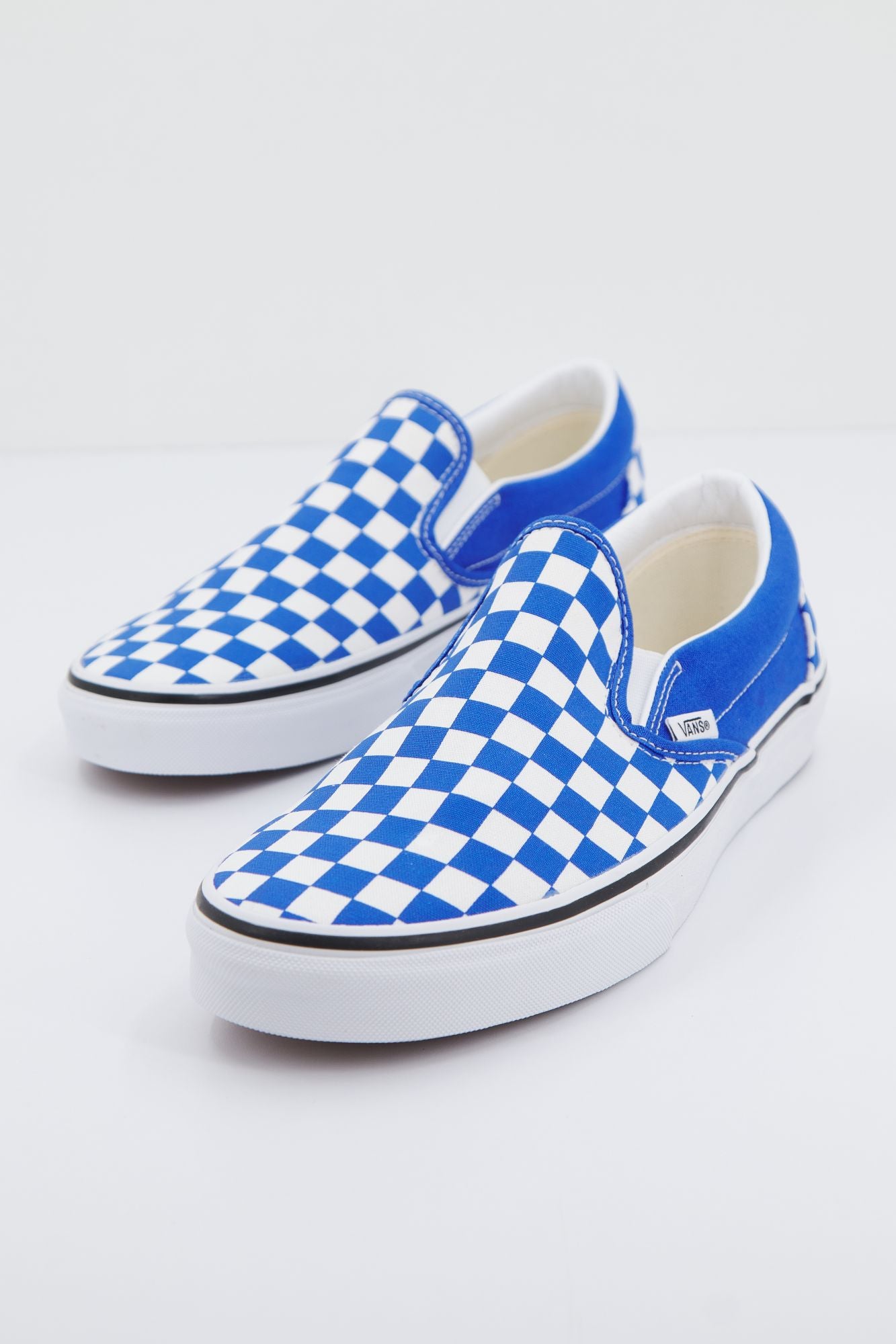 VANS CLASSIC SLIP-ON en color AZUL (2)