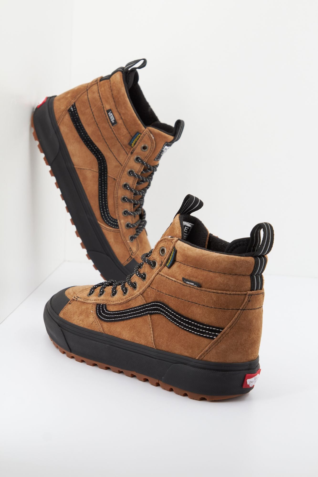VANS SK8-HI MTE-2 en color MARRON (1)