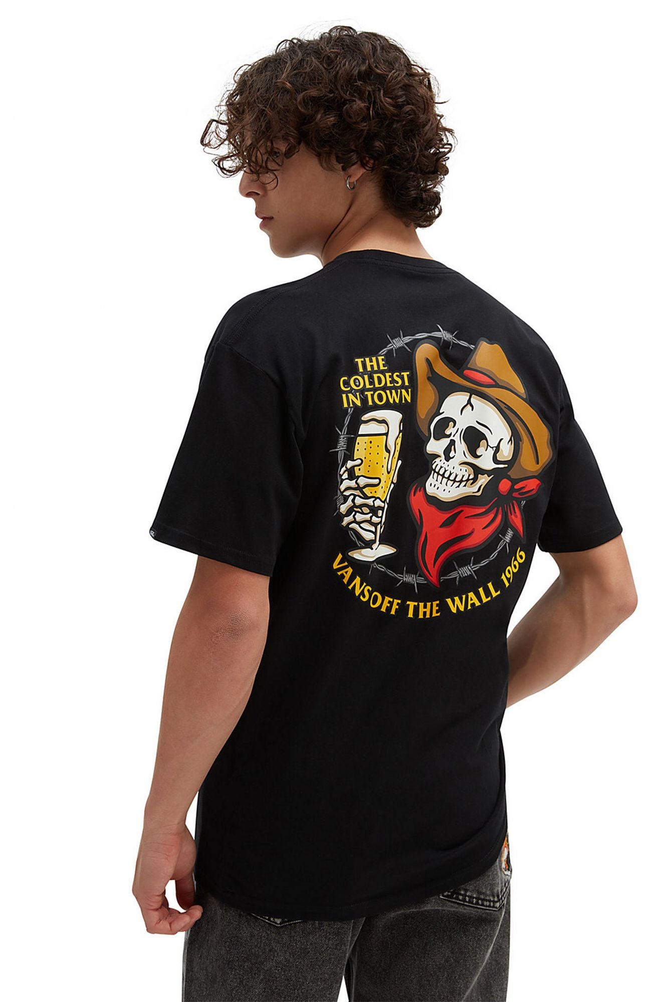 VANS  COLDEST IN TOWN SS TEE en color NEGRO (3)