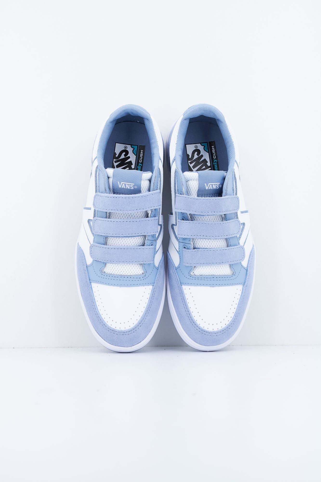 VANS LOWLAND CC V NEW en color AZUL (2)