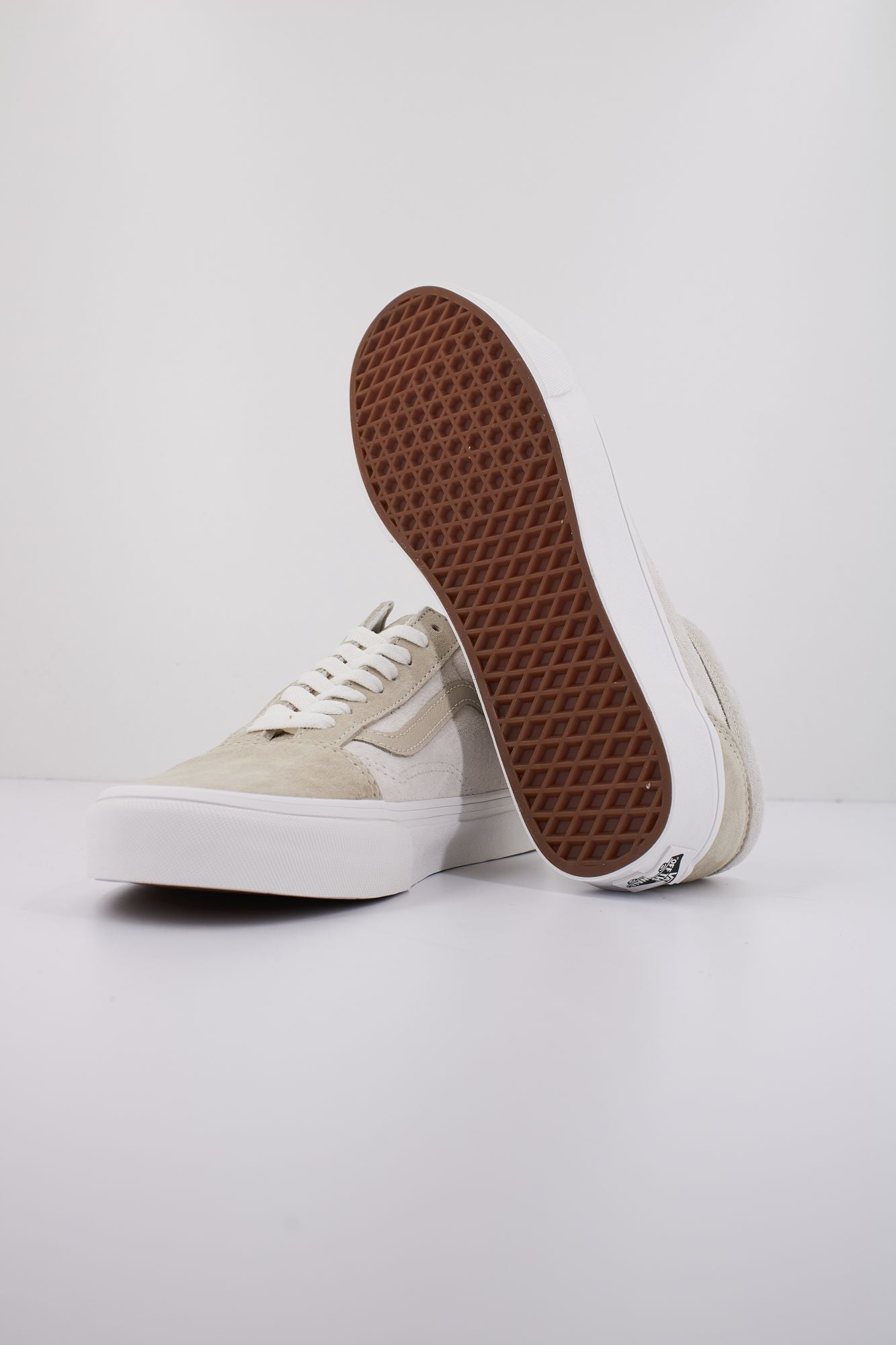VANS OLD SKOOL en color BEIS (4)