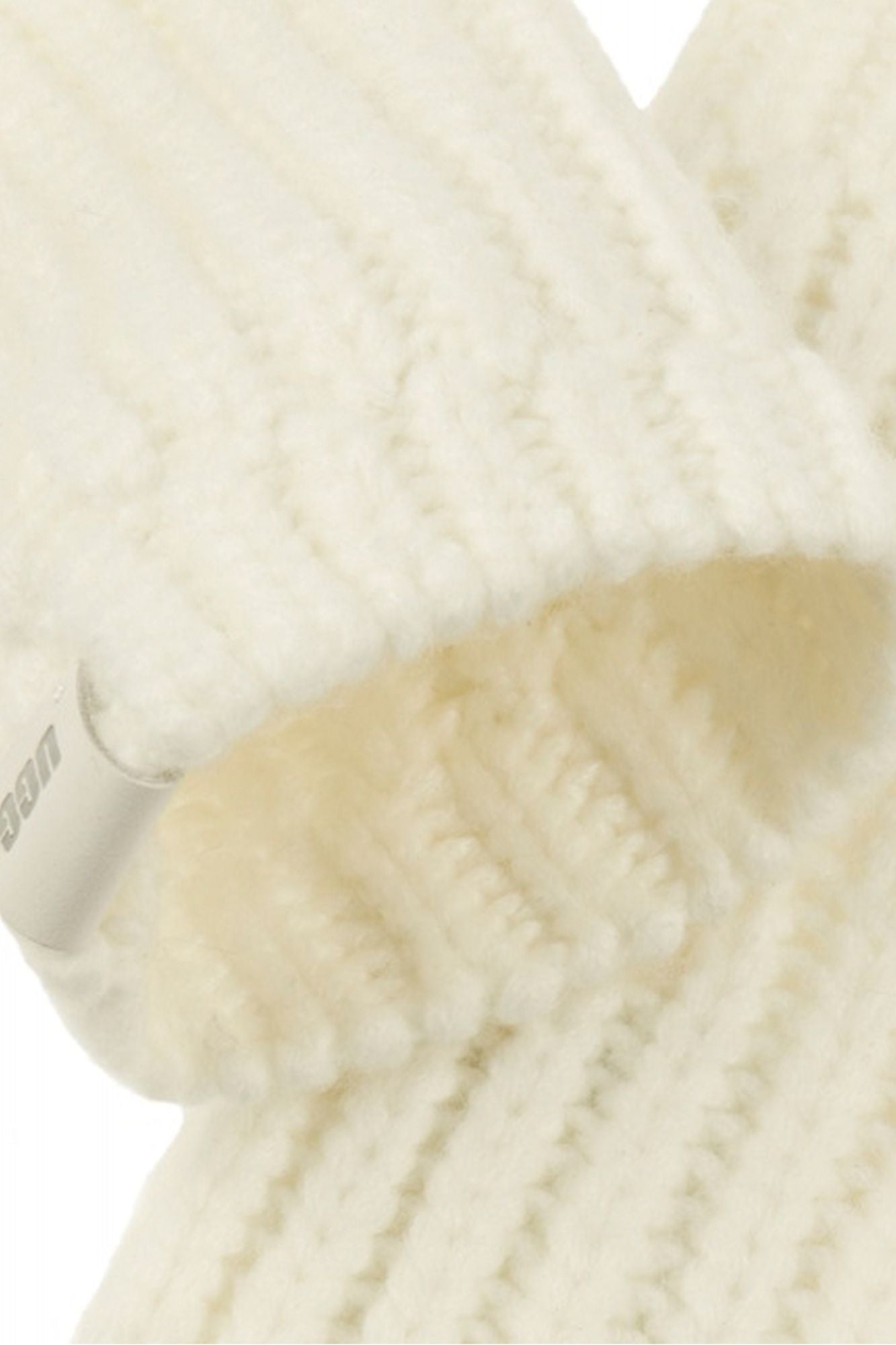 UGG  W RIBBED FINGERLESS MITTEN en color BLANCO (2)